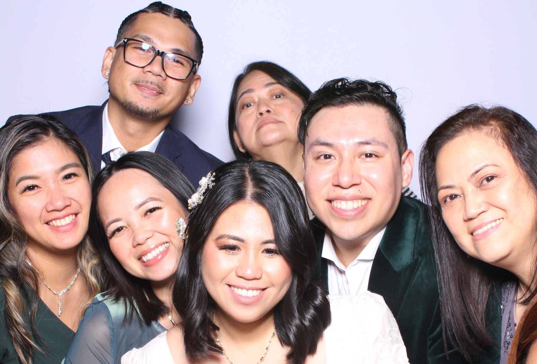 Jorge & Fhaye | View more photos from the event at gallery.myselfiemirror.ca/u/romanmyselfiemirrorca/Jorge-Fhaye