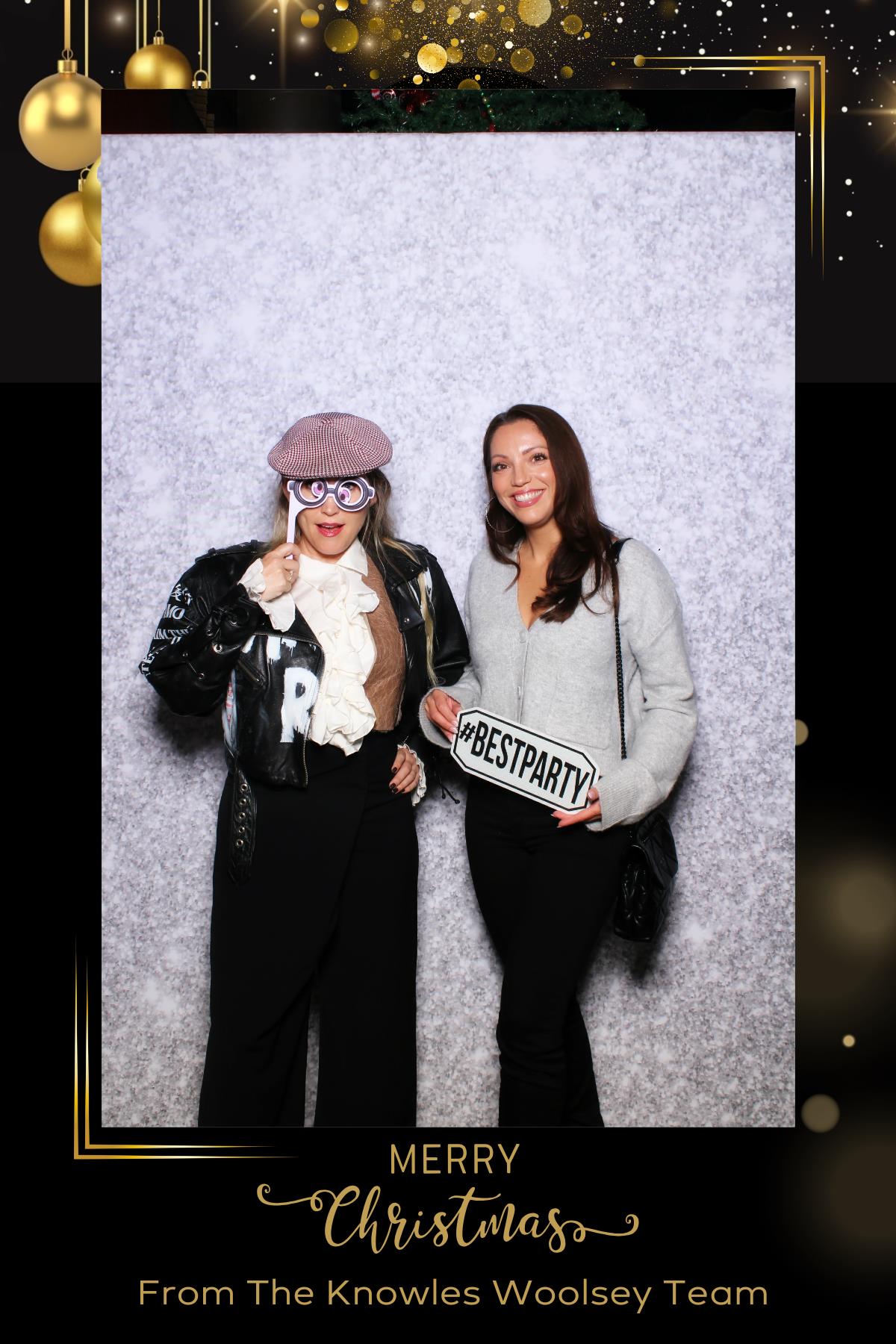 Knowles Woolsey Christmas Party | View more photos from the event at gallery.myselfiemirror.ca/u/romanmyselfiemirrorca/Knowles-Woolsey-Christmas-Party