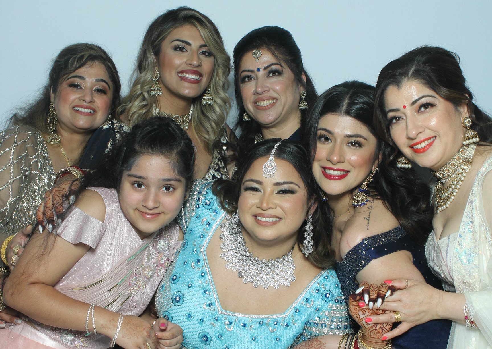 Navina & Akbar  | View more photos from the event at gallery.myselfiemirror.ca/u/romanmyselfiemirrorca/Navina-Akbar