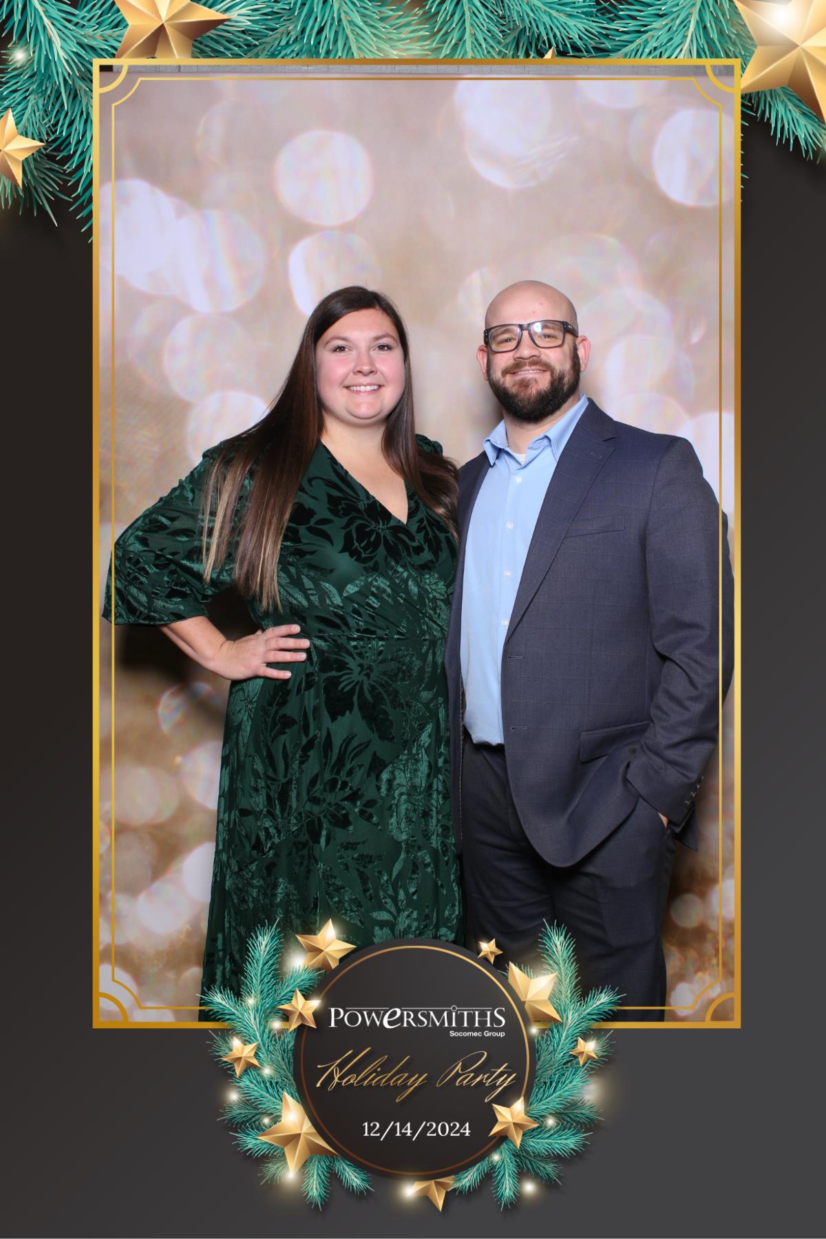 Powersmiths Holiday Party | View more photos from the event at gallery.myselfiemirror.ca/u/romanmyselfiemirrorca/Powersmiths-Holiday-Party