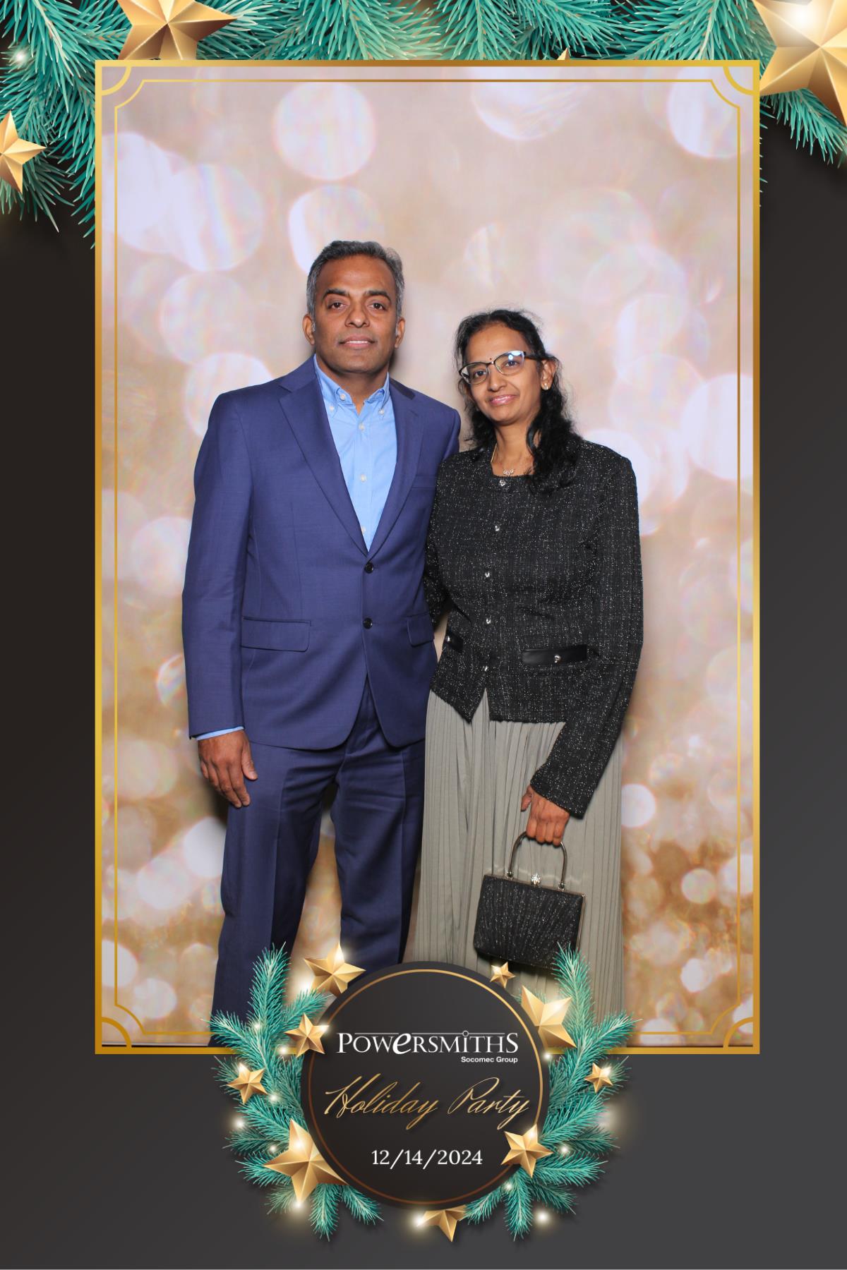 Powersmiths Holiday Party | View more photos from the event at gallery.myselfiemirror.ca/u/romanmyselfiemirrorca/Powersmiths-Holiday-Party