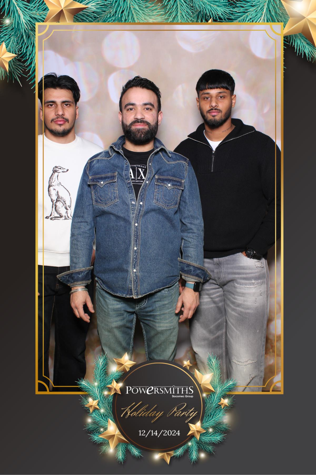 Powersmiths Holiday Party | View more photos from the event at gallery.myselfiemirror.ca/u/romanmyselfiemirrorca/Powersmiths-Holiday-Party