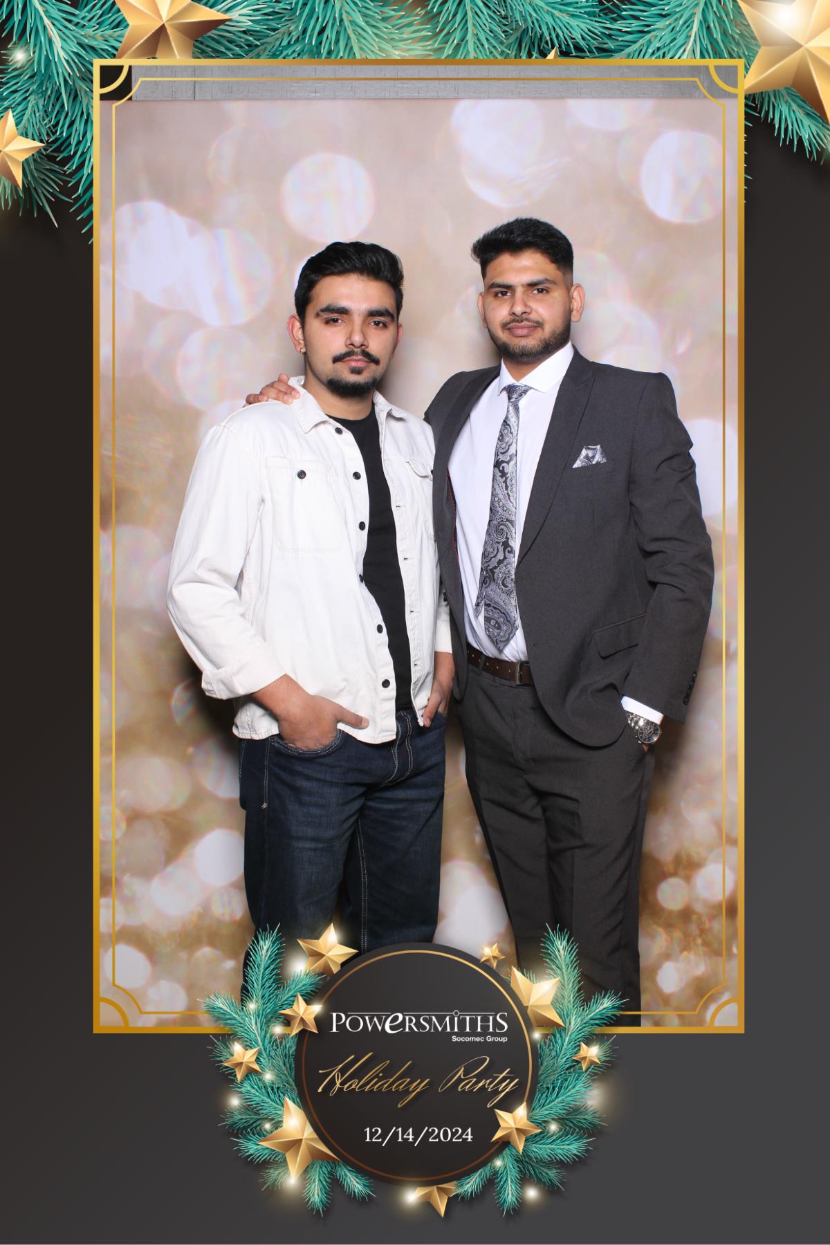 Powersmiths Holiday Party | View more photos from the event at gallery.myselfiemirror.ca/u/romanmyselfiemirrorca/Powersmiths-Holiday-Party