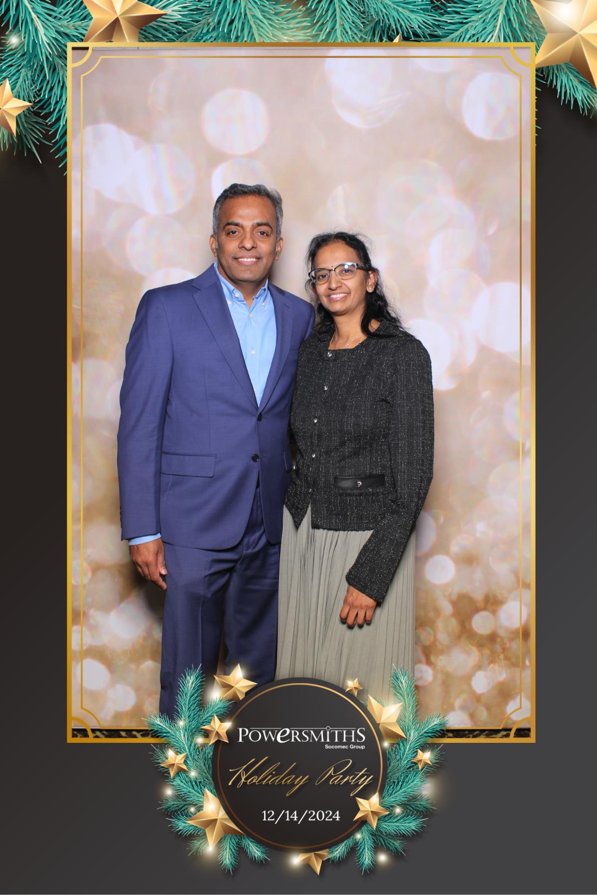 Powersmiths Holiday Party | View more photos from the event at gallery.myselfiemirror.ca/u/romanmyselfiemirrorca/Powersmiths-Holiday-Party