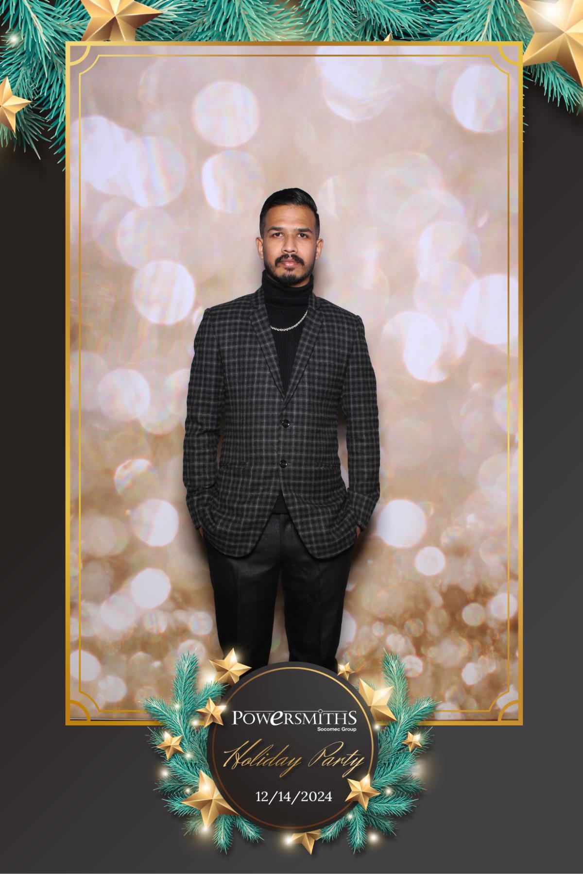 Powersmiths Holiday Party | View more photos from the event at gallery.myselfiemirror.ca/u/romanmyselfiemirrorca/Powersmiths-Holiday-Party