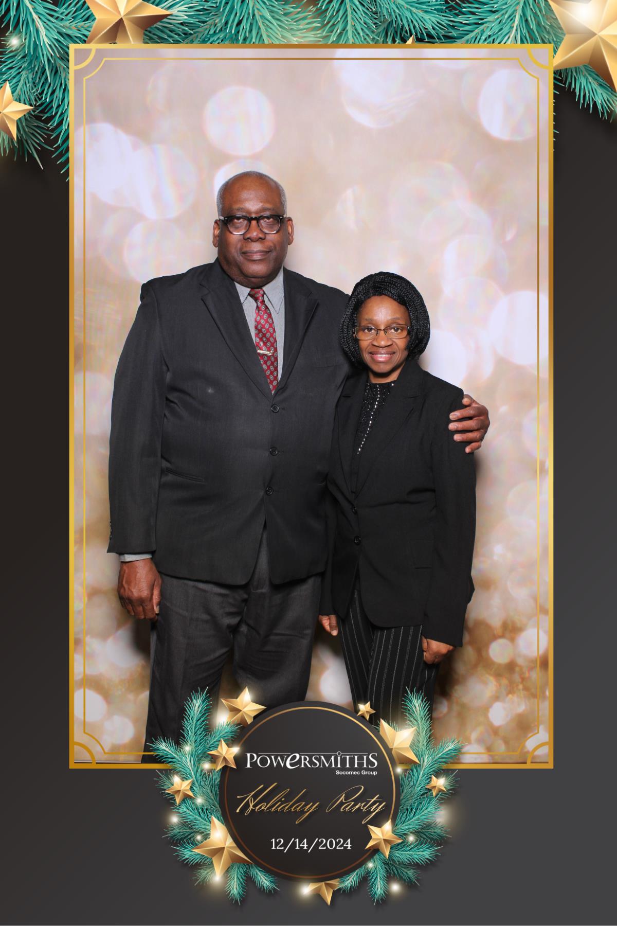 Powersmiths Holiday Party | View more photos from the event at gallery.myselfiemirror.ca/u/romanmyselfiemirrorca/Powersmiths-Holiday-Party