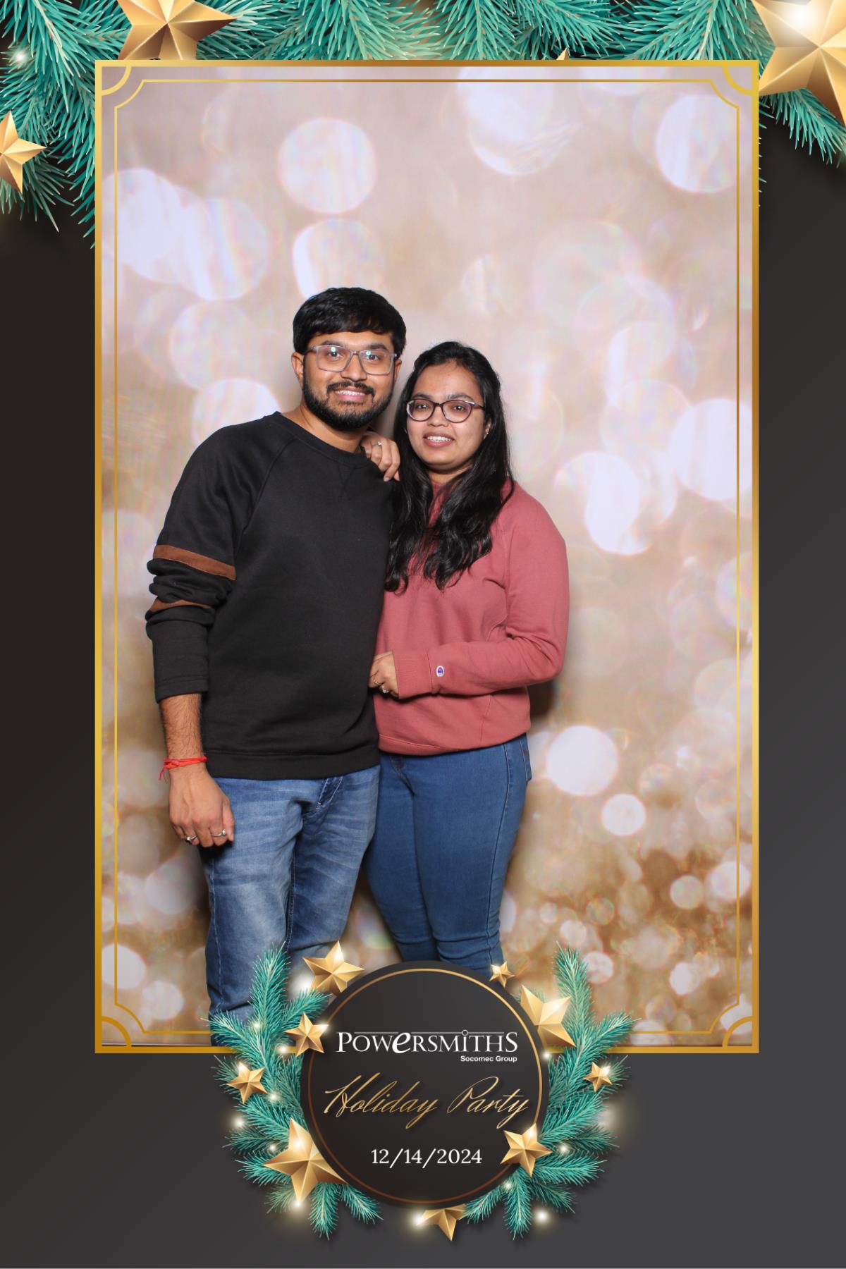 Powersmiths Holiday Party | View more photos from the event at gallery.myselfiemirror.ca/u/romanmyselfiemirrorca/Powersmiths-Holiday-Party