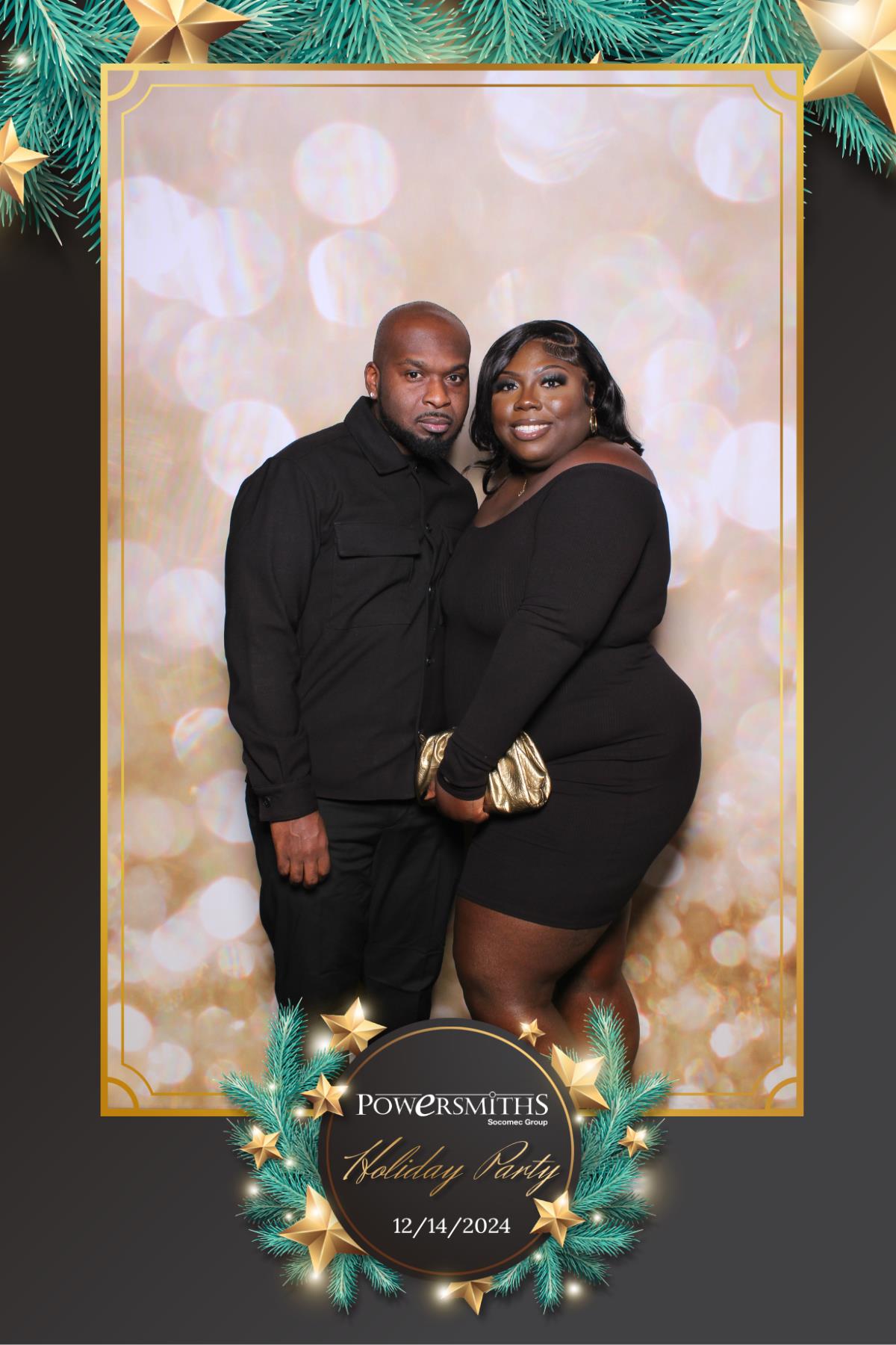 Powersmiths Holiday Party | View more photos from the event at gallery.myselfiemirror.ca/u/romanmyselfiemirrorca/Powersmiths-Holiday-Party