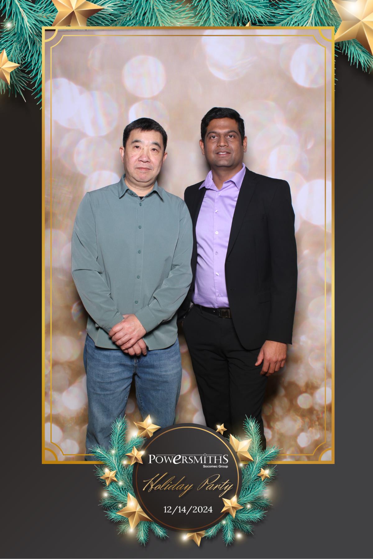 Powersmiths Holiday Party | View more photos from the event at gallery.myselfiemirror.ca/u/romanmyselfiemirrorca/Powersmiths-Holiday-Party