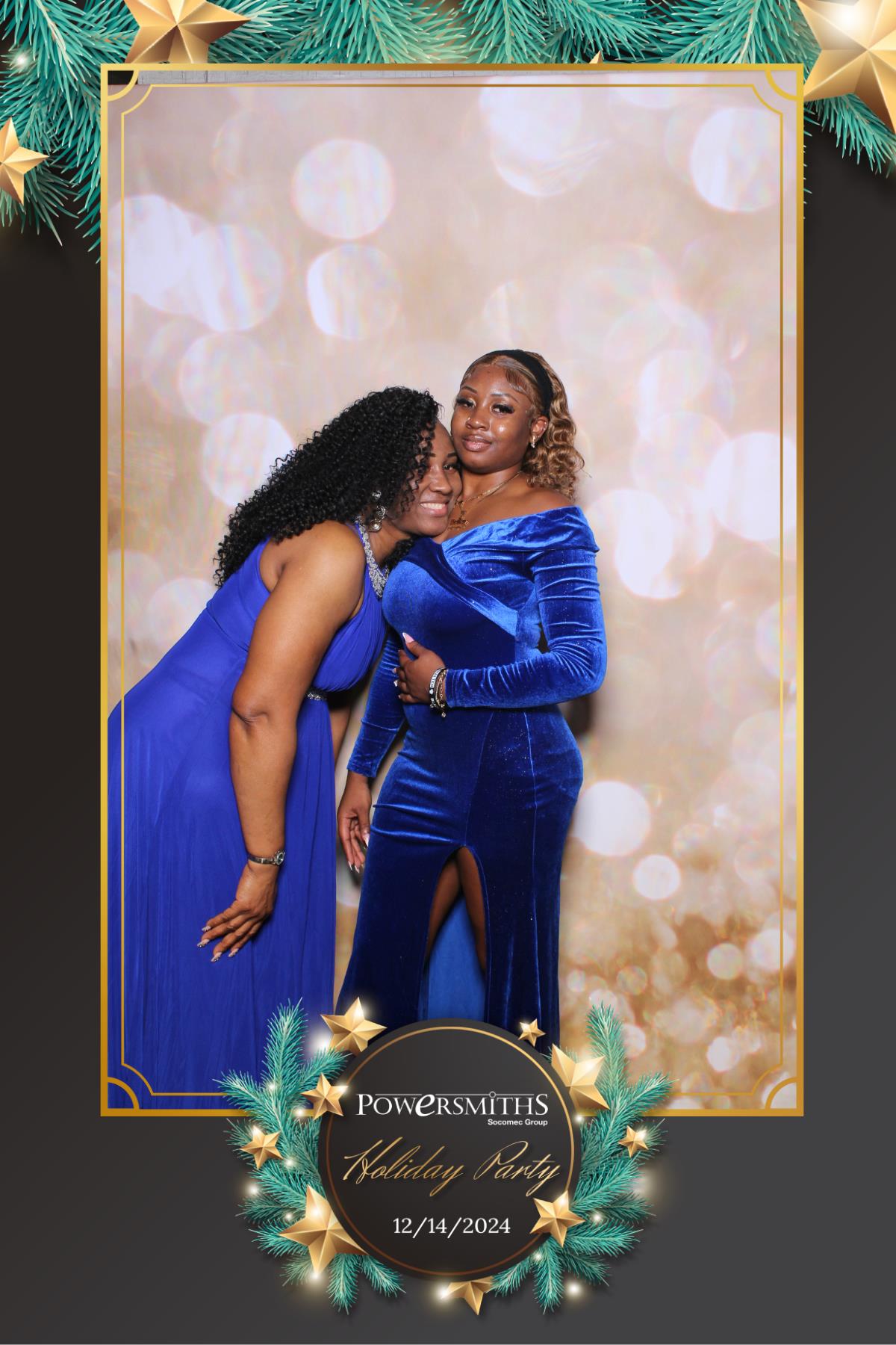 Powersmiths Holiday Party | View more photos from the event at gallery.myselfiemirror.ca/u/romanmyselfiemirrorca/Powersmiths-Holiday-Party