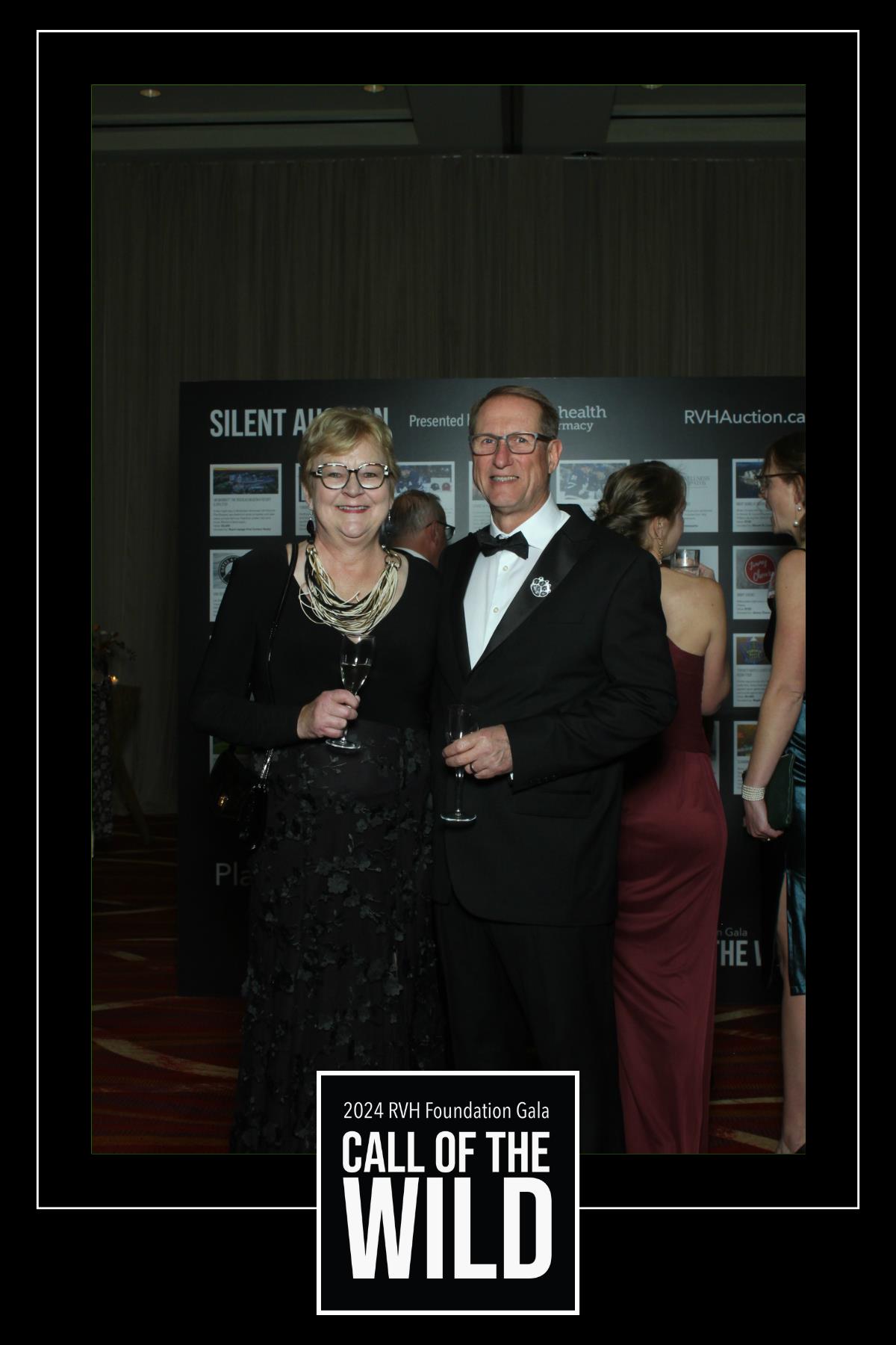 RVH Gala | View more photos from the event at gallery.myselfiemirror.ca/u/romanmyselfiemirrorca/RVH-Gala