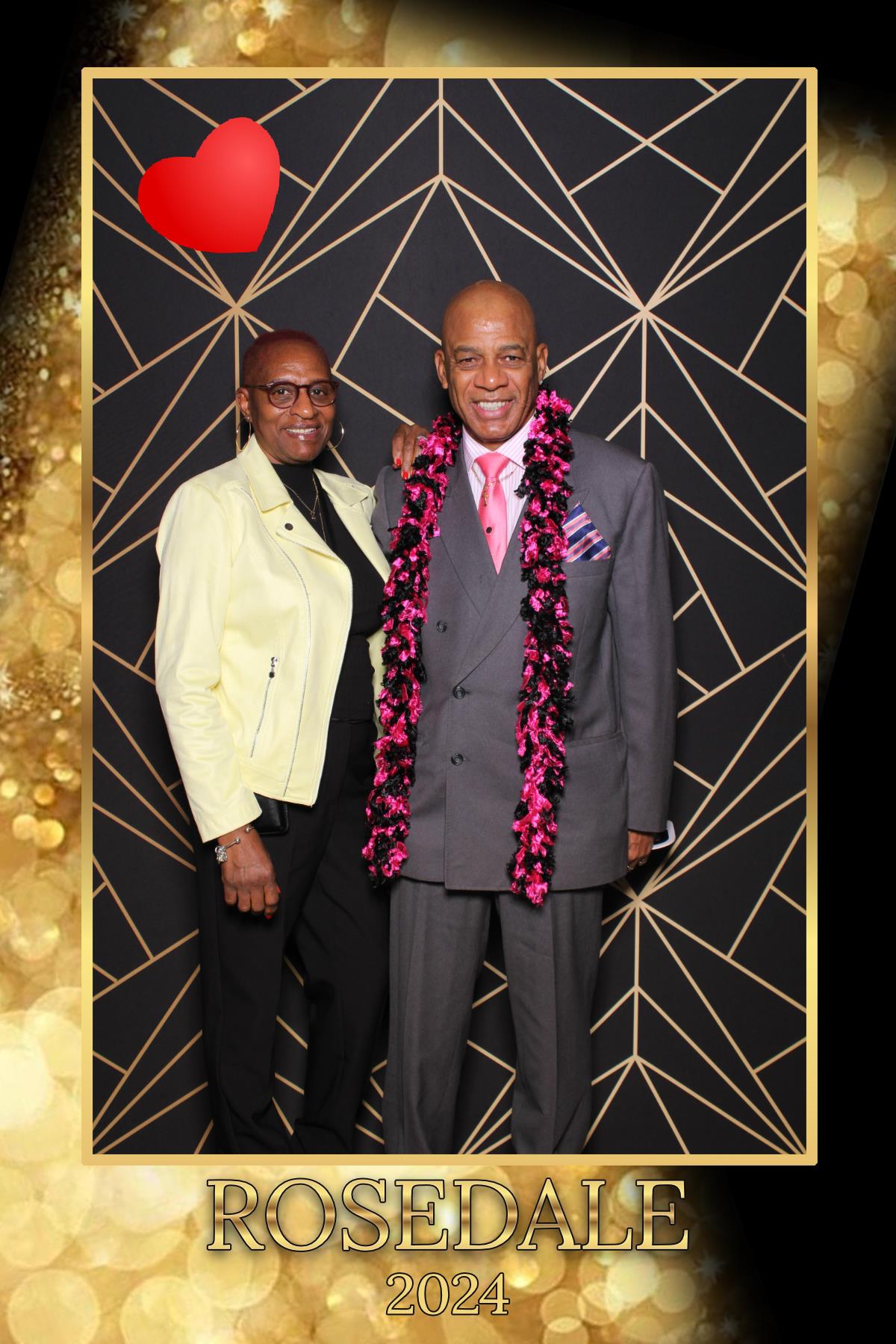 Rosedale Golf Club Staff Party | View more photos from the event at gallery.myselfiemirror.ca/u/romanmyselfiemirrorca/Rosedale-Golf-Club-Staff-Party-0