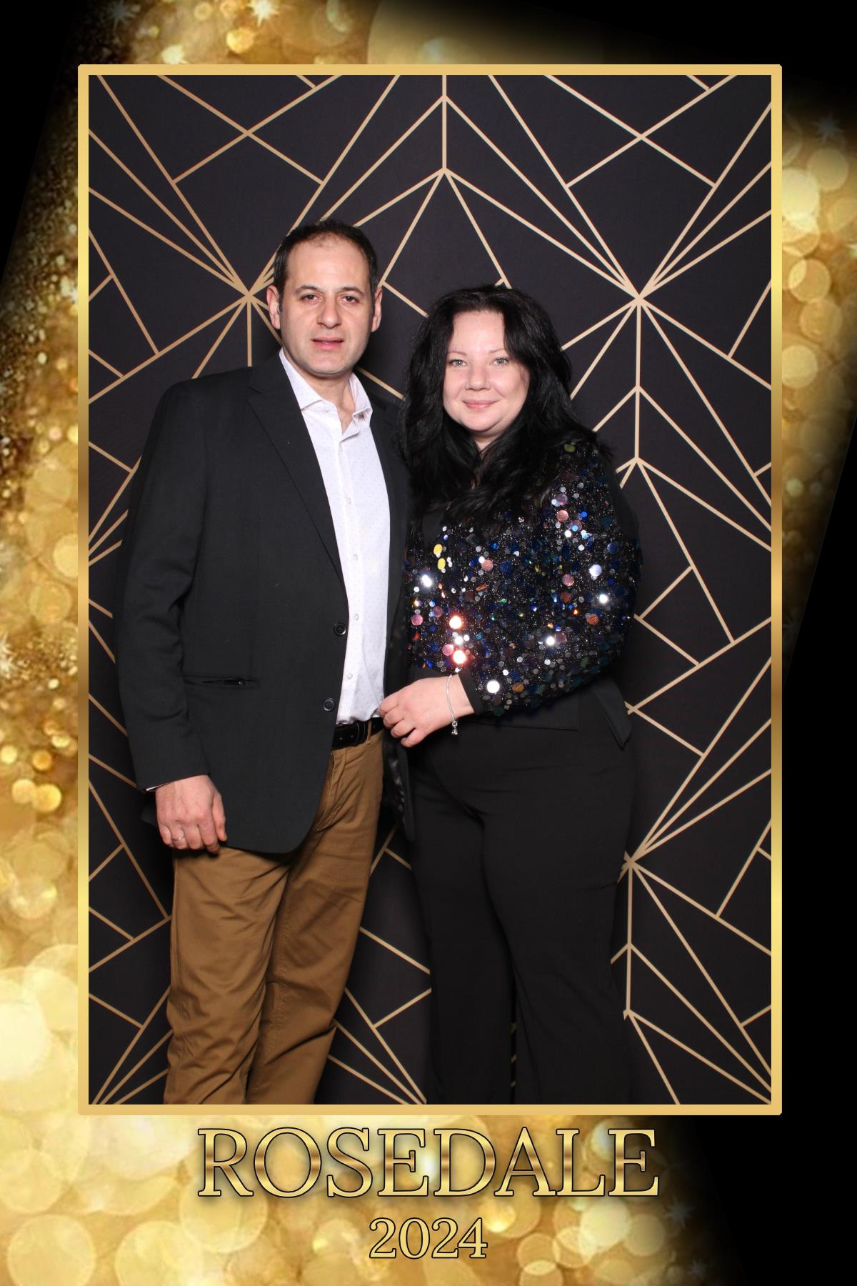 Rosedale Golf Club Staff Party | View more photos from the event at gallery.myselfiemirror.ca/u/romanmyselfiemirrorca/Rosedale-Golf-Club-Staff-Party-0