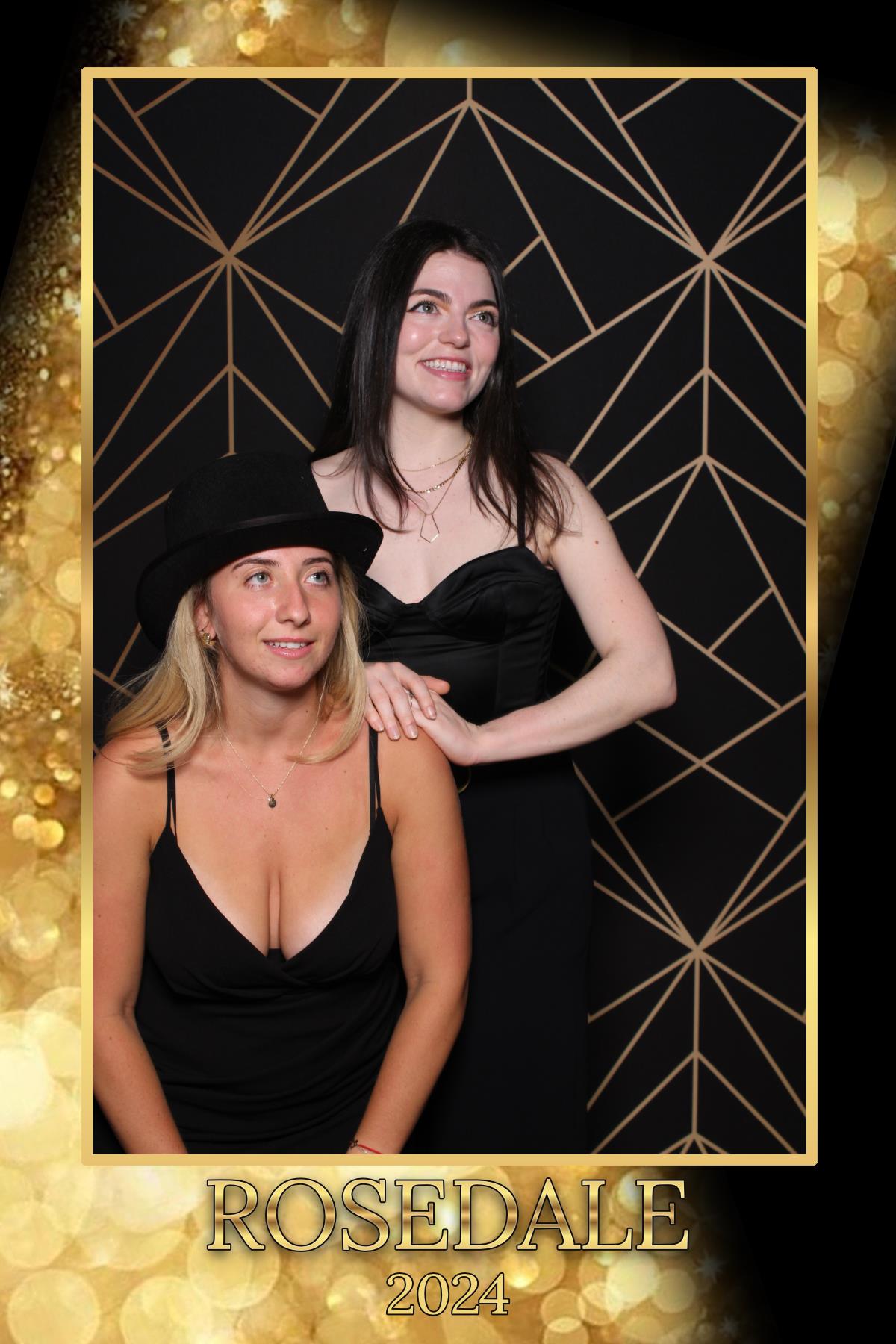 Rosedale Golf Club Staff Party | View more photos from the event at gallery.myselfiemirror.ca/u/romanmyselfiemirrorca/Rosedale-Golf-Club-Staff-Party-0