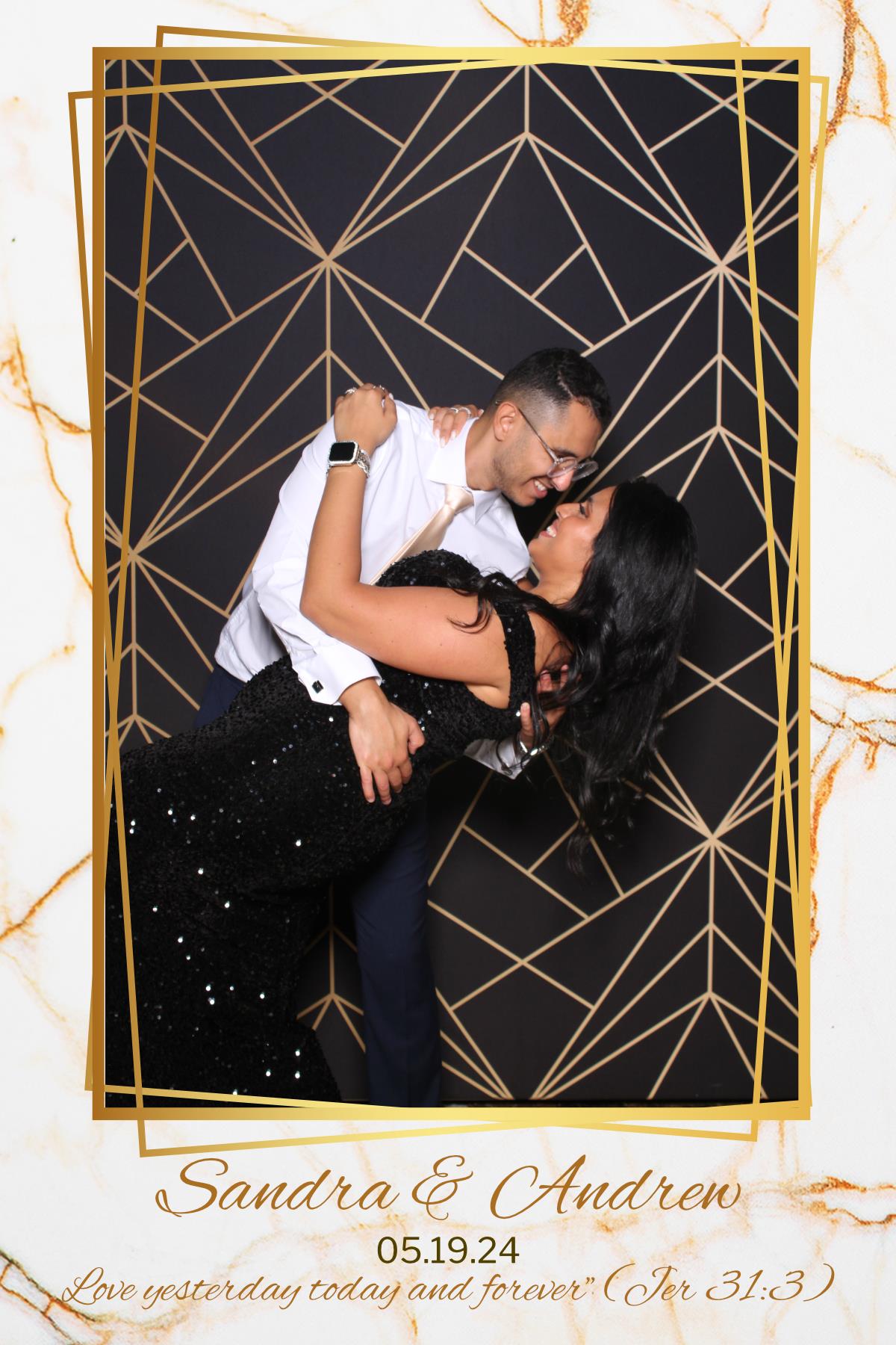 Sandra and Andrew | View more photos from the event at gallery.myselfiemirror.ca/u/romanmyselfiemirrorca/Sandra-and-Andrew