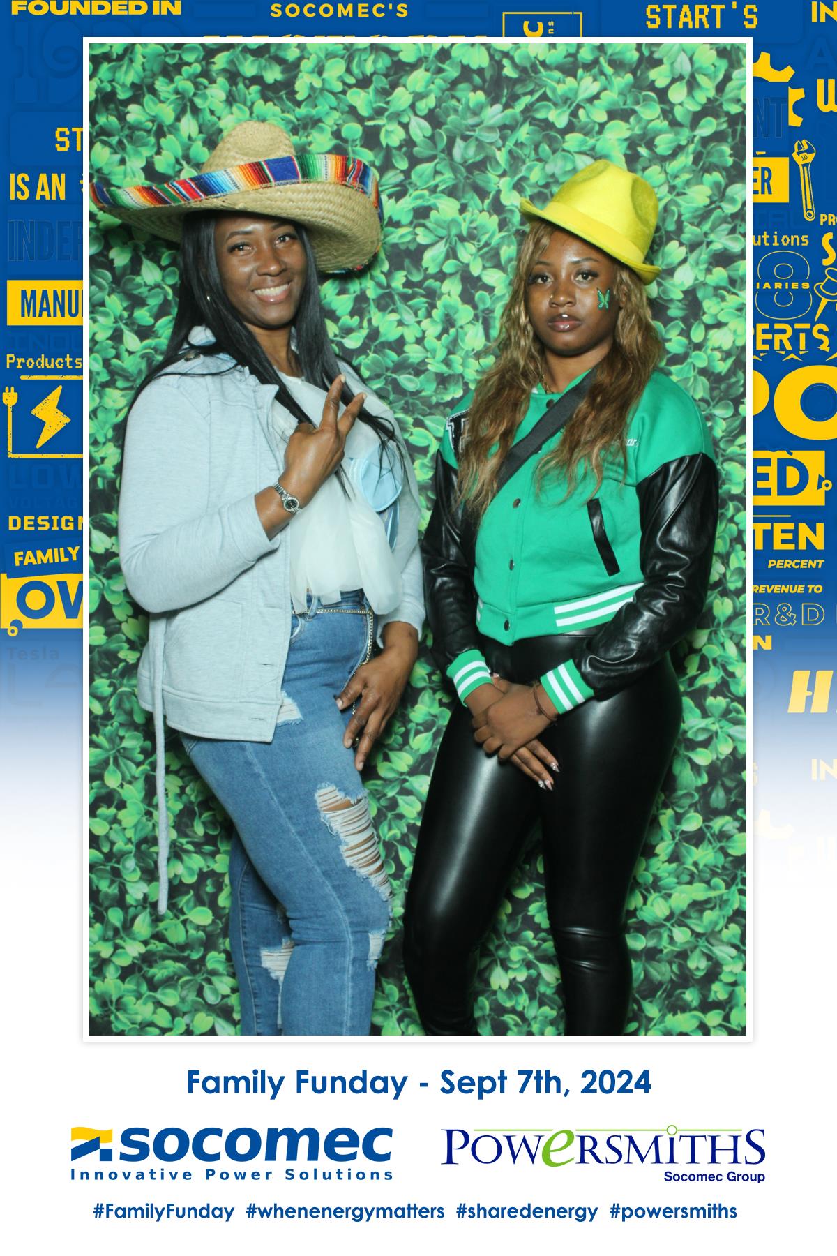 Socomec Family Fun Day  | View more photos from the event at gallery.myselfiemirror.ca/u/romanmyselfiemirrorca/Socomec-Family-Fun-Day