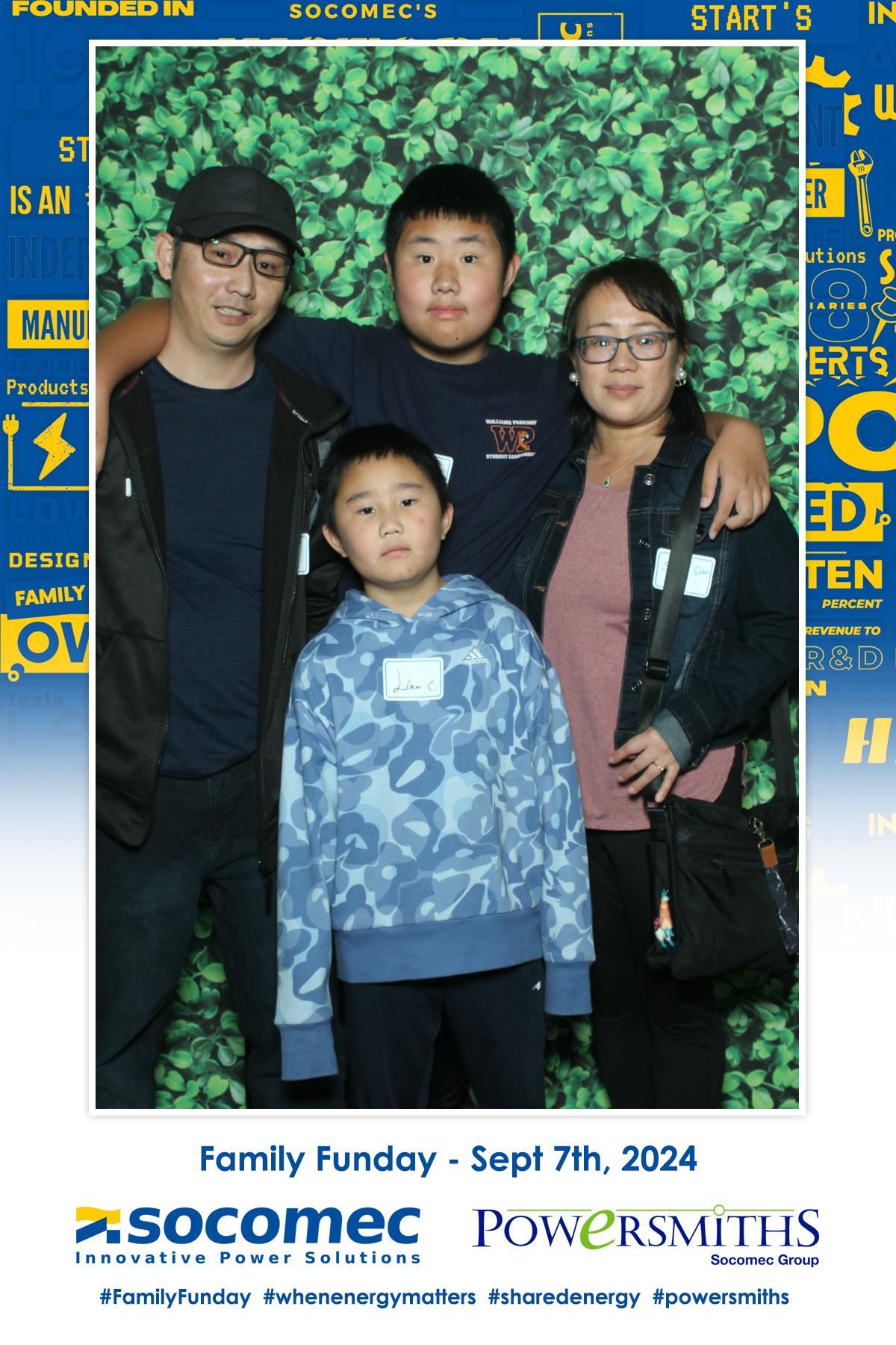 Socomec Family Fun Day  | View more photos from the event at gallery.myselfiemirror.ca/u/romanmyselfiemirrorca/Socomec-Family-Fun-Day