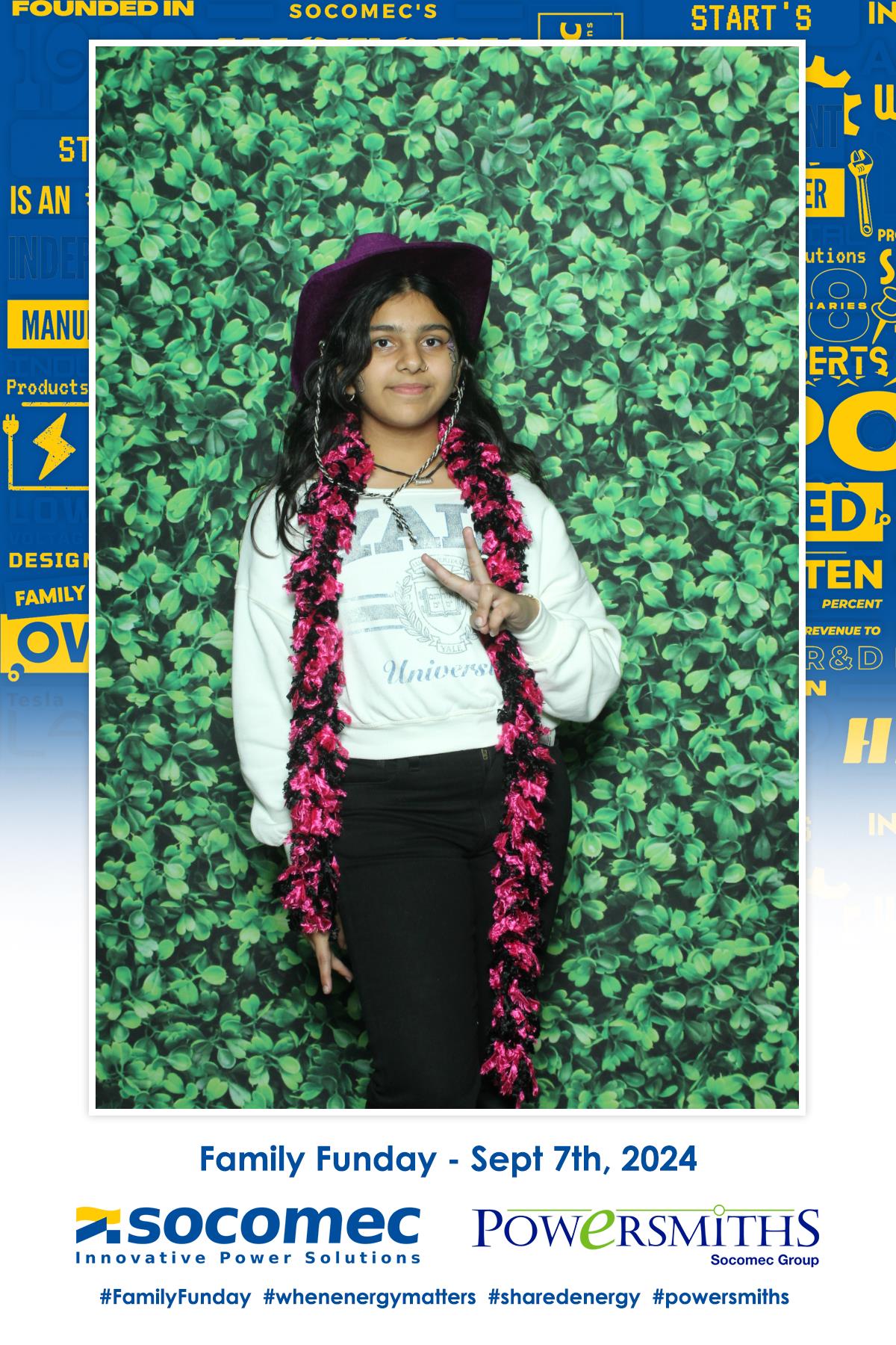 Socomec Family Fun Day  | View more photos from the event at gallery.myselfiemirror.ca/u/romanmyselfiemirrorca/Socomec-Family-Fun-Day