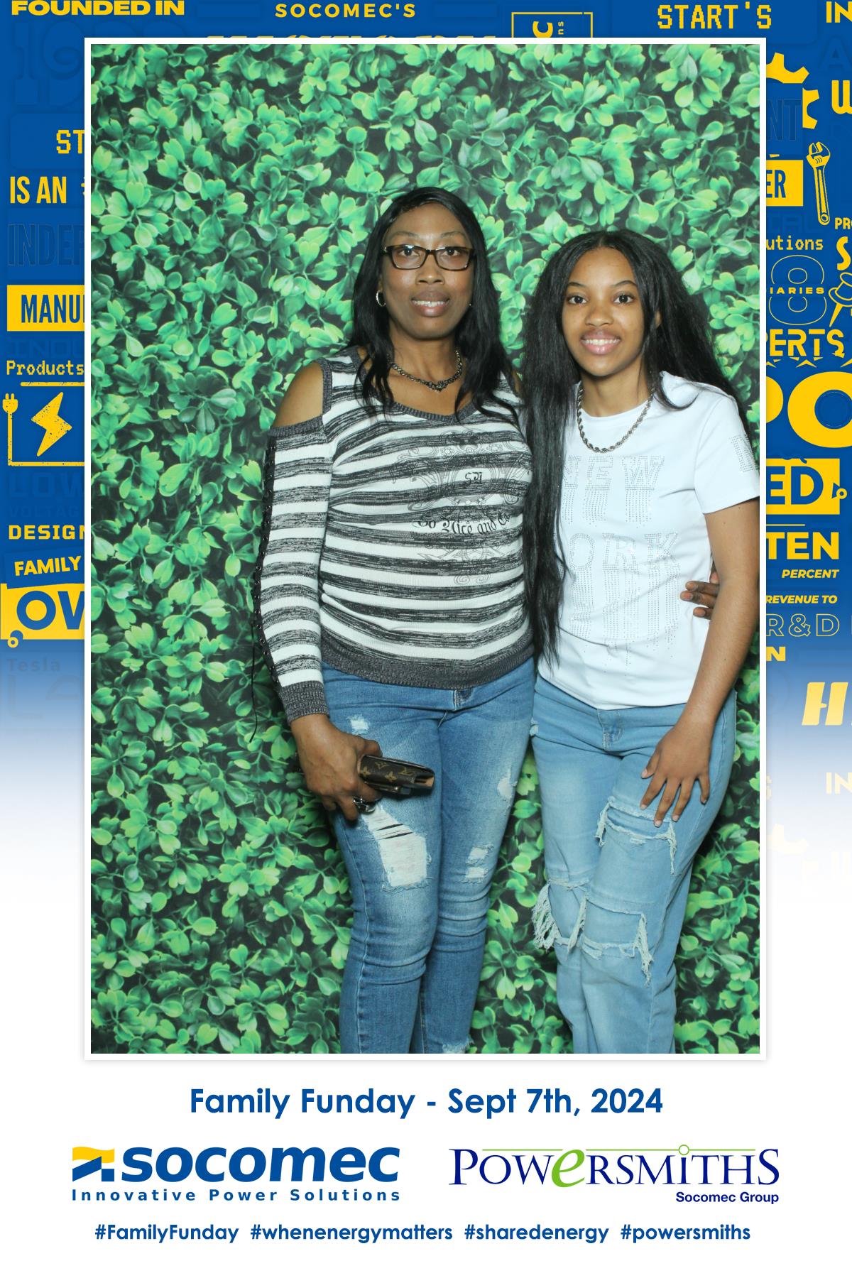 Socomec Family Fun Day  | View more photos from the event at gallery.myselfiemirror.ca/u/romanmyselfiemirrorca/Socomec-Family-Fun-Day