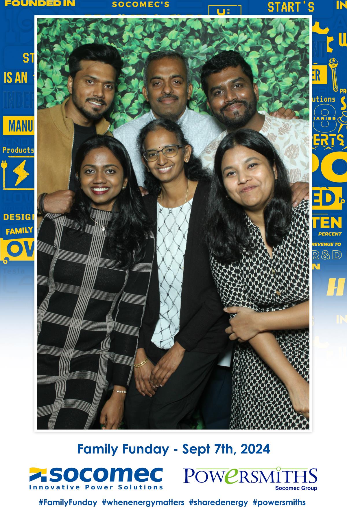 Socomec Family Fun Day  | View more photos from the event at gallery.myselfiemirror.ca/u/romanmyselfiemirrorca/Socomec-Family-Fun-Day