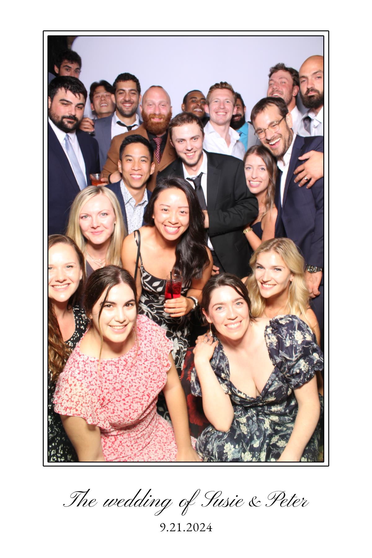 Susie & Peter | View more photos from the event at gallery.myselfiemirror.ca/u/romanmyselfiemirrorca/Susie-Peter