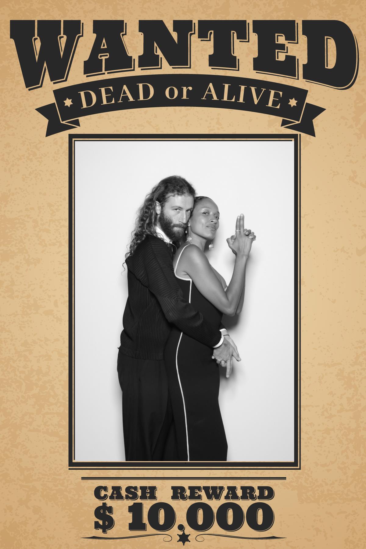 Susie & Peter | View more photos from the event at gallery.myselfiemirror.ca/u/romanmyselfiemirrorca/Susie-Peter