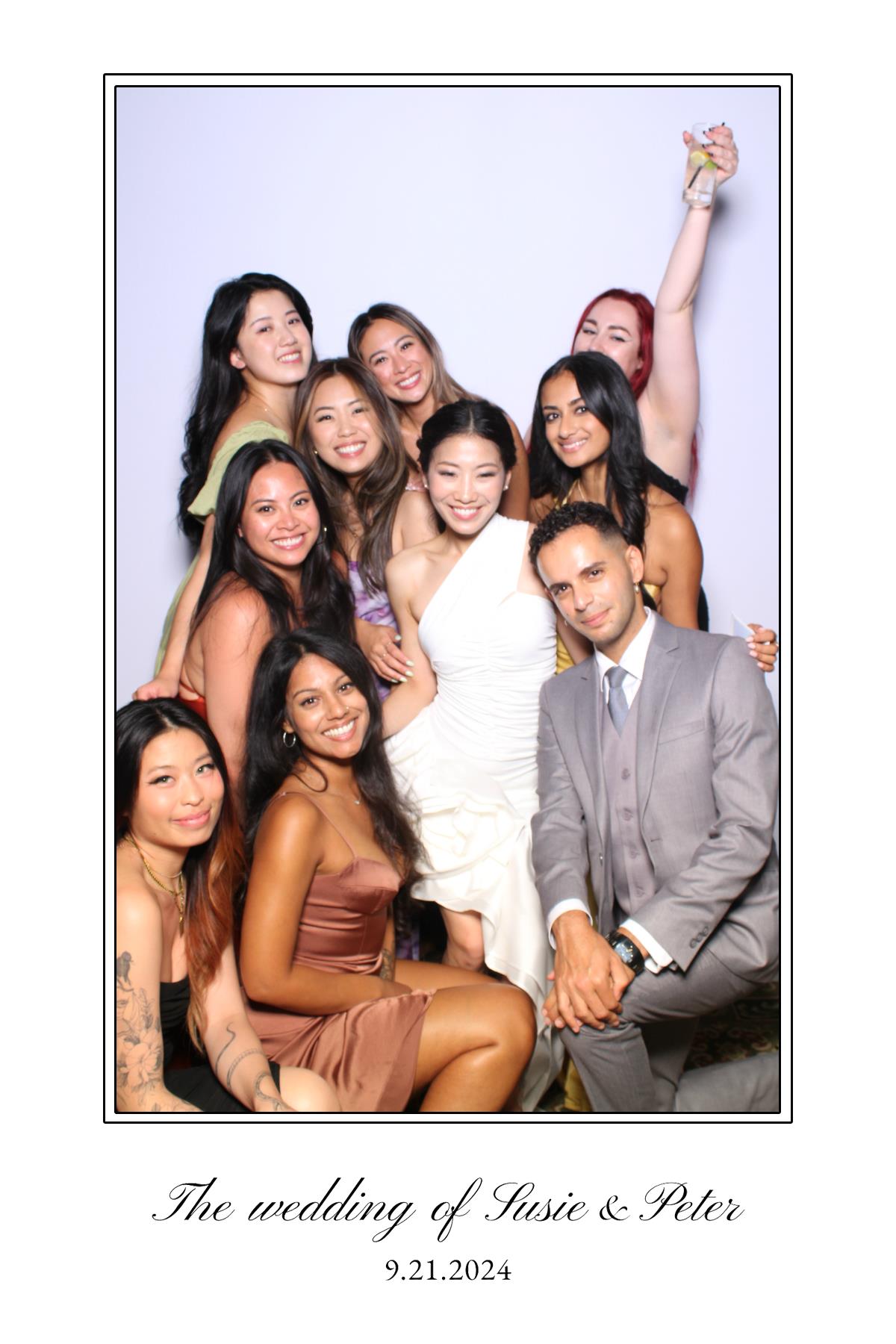 Susie & Peter | View more photos from the event at gallery.myselfiemirror.ca/u/romanmyselfiemirrorca/Susie-Peter