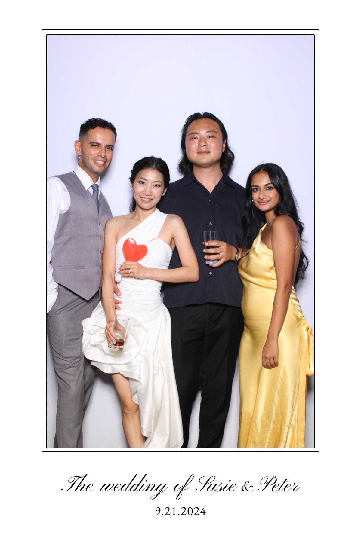 Susie & Peter | View more photos from the event at gallery.myselfiemirror.ca/u/romanmyselfiemirrorca/Susie-Peter