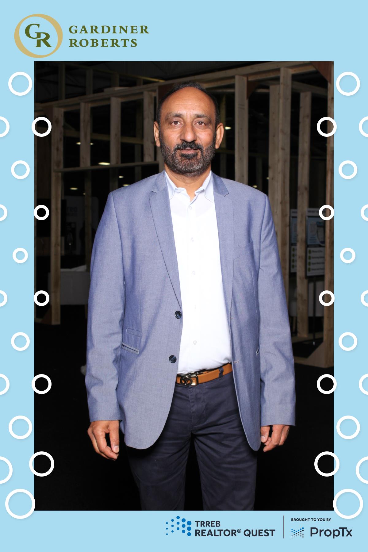 TRREB Realtor Quest 2024 | View more photos from the event at gallery.myselfiemirror.ca/u/romanmyselfiemirrorca/TRREB-Realtor-Quest-2024