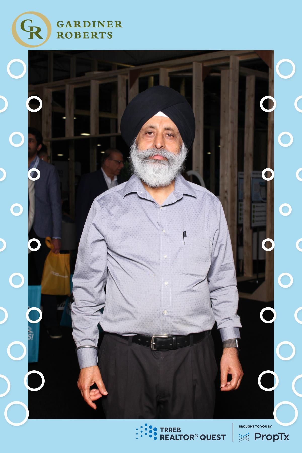 TRREB Realtor Quest 2024 | View more photos from the event at gallery.myselfiemirror.ca/u/romanmyselfiemirrorca/TRREB-Realtor-Quest-2024