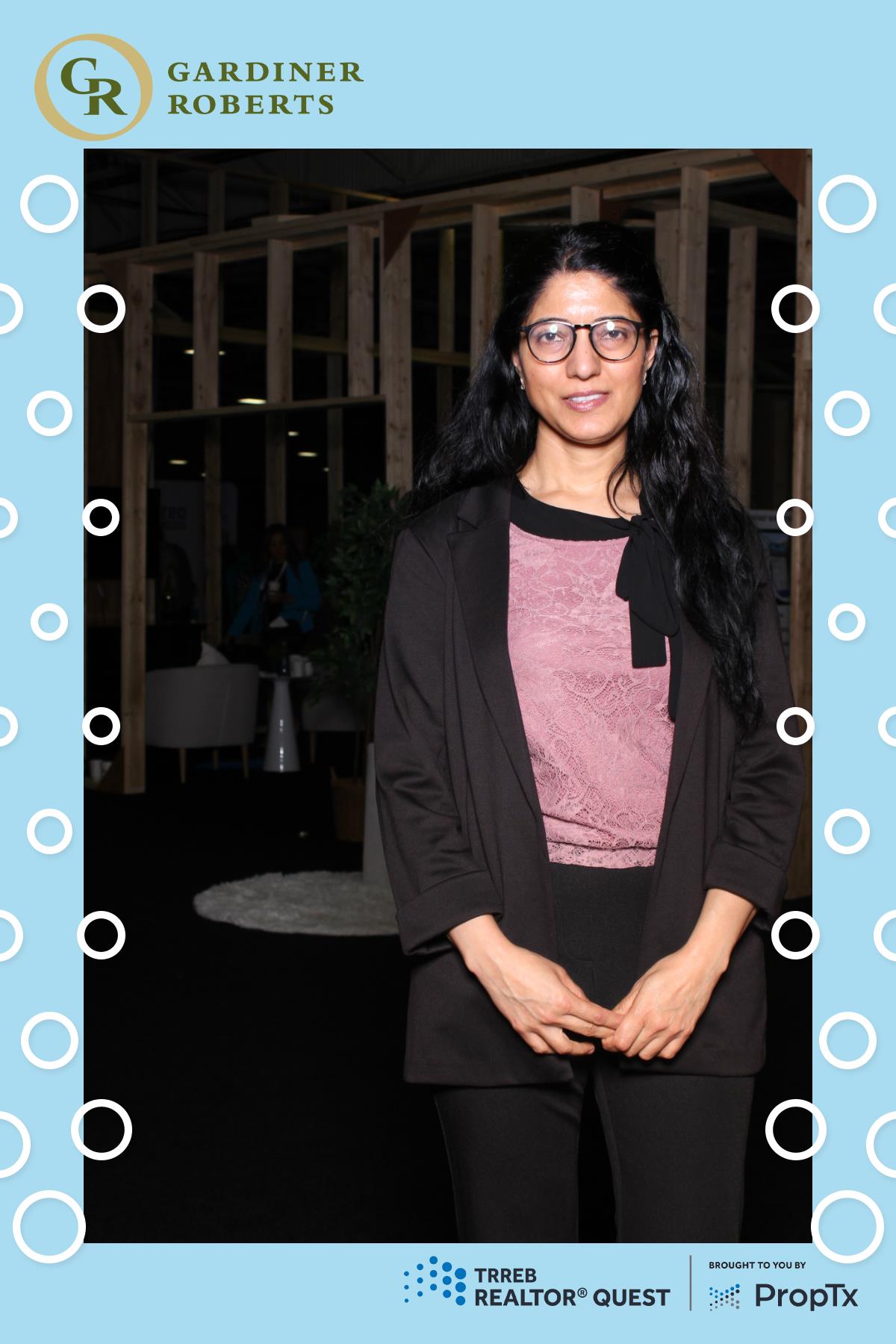 TRREB Realtor Quest 2024 | View more photos from the event at gallery.myselfiemirror.ca/u/romanmyselfiemirrorca/TRREB-Realtor-Quest-2024