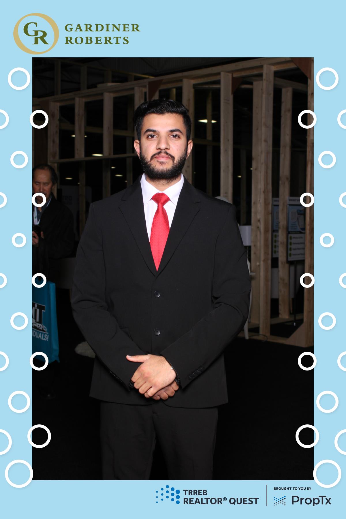 TRREB Realtor Quest 2024 | View more photos from the event at gallery.myselfiemirror.ca/u/romanmyselfiemirrorca/TRREB-Realtor-Quest-2024