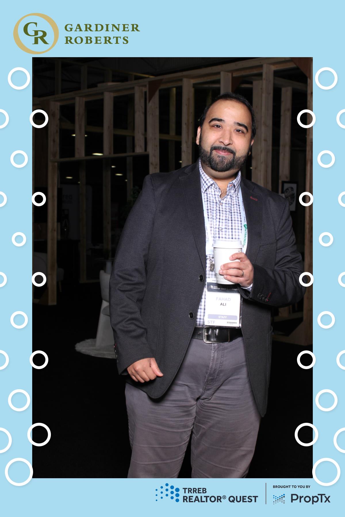 TRREB Realtor Quest 2024 | View more photos from the event at gallery.myselfiemirror.ca/u/romanmyselfiemirrorca/TRREB-Realtor-Quest-2024