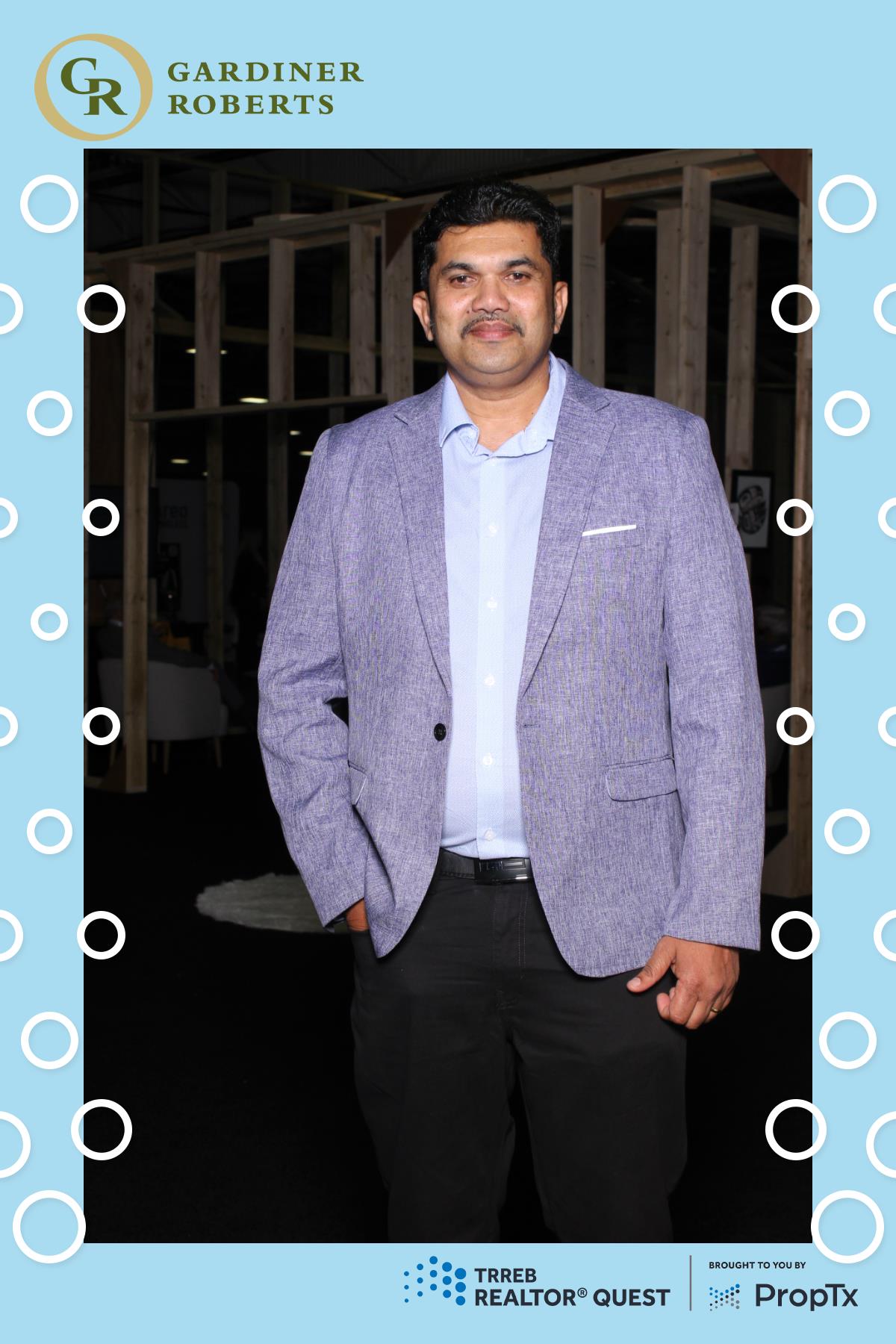 TRREB Realtor Quest 2024 | View more photos from the event at gallery.myselfiemirror.ca/u/romanmyselfiemirrorca/TRREB-Realtor-Quest-2024