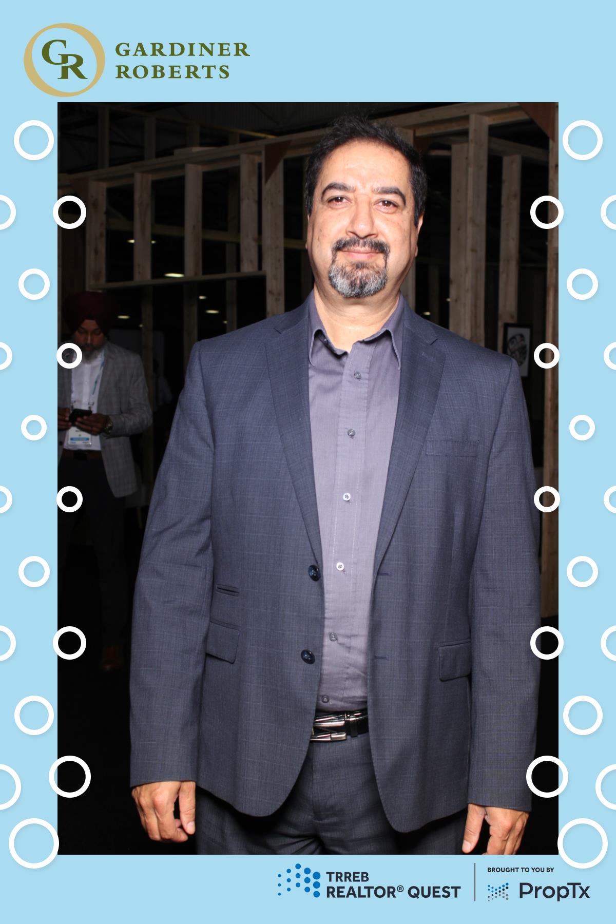 TRREB Realtor Quest 2024 | View more photos from the event at gallery.myselfiemirror.ca/u/romanmyselfiemirrorca/TRREB-Realtor-Quest-2024