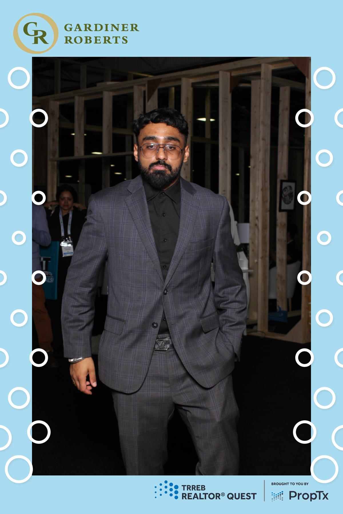 TRREB Realtor Quest 2024 | View more photos from the event at gallery.myselfiemirror.ca/u/romanmyselfiemirrorca/TRREB-Realtor-Quest-2024