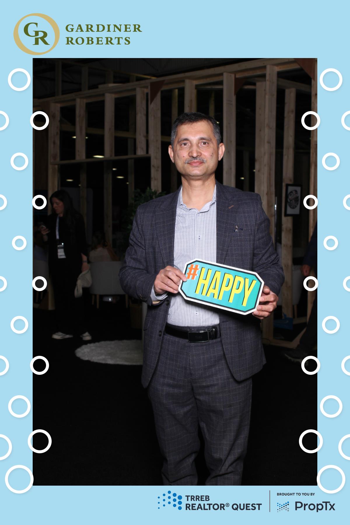 TRREB Realtor Quest 2024 | View more photos from the event at gallery.myselfiemirror.ca/u/romanmyselfiemirrorca/TRREB-Realtor-Quest-2024