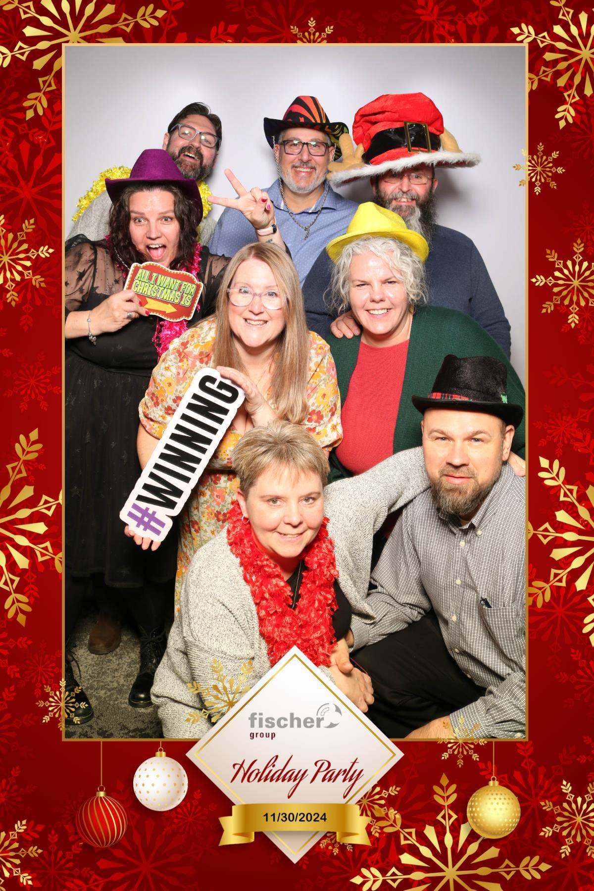 fischer Canada Holiday Party  | View more photos from the event at gallery.myselfiemirror.ca/u/romanmyselfiemirrorca/fischer-Canada-Holiday-Party