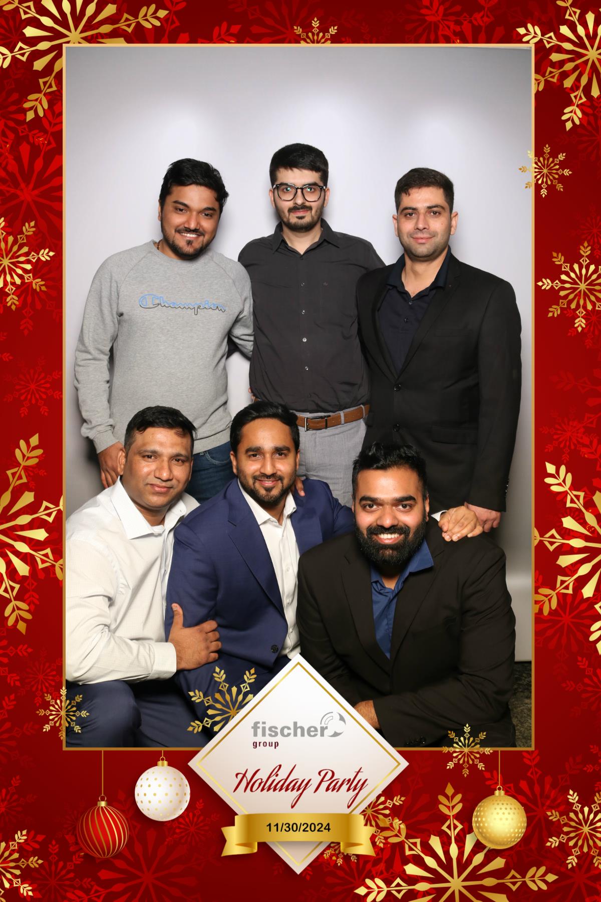 fischer Canada Holiday Party  | View more photos from the event at gallery.myselfiemirror.ca/u/romanmyselfiemirrorca/fischer-Canada-Holiday-Party