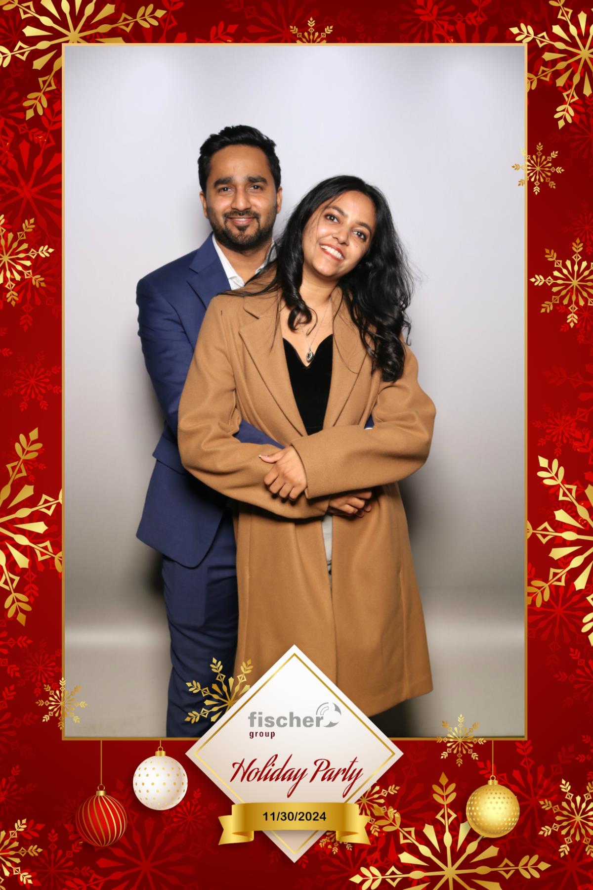 fischer Canada Holiday Party  | View more photos from the event at gallery.myselfiemirror.ca/u/romanmyselfiemirrorca/fischer-Canada-Holiday-Party