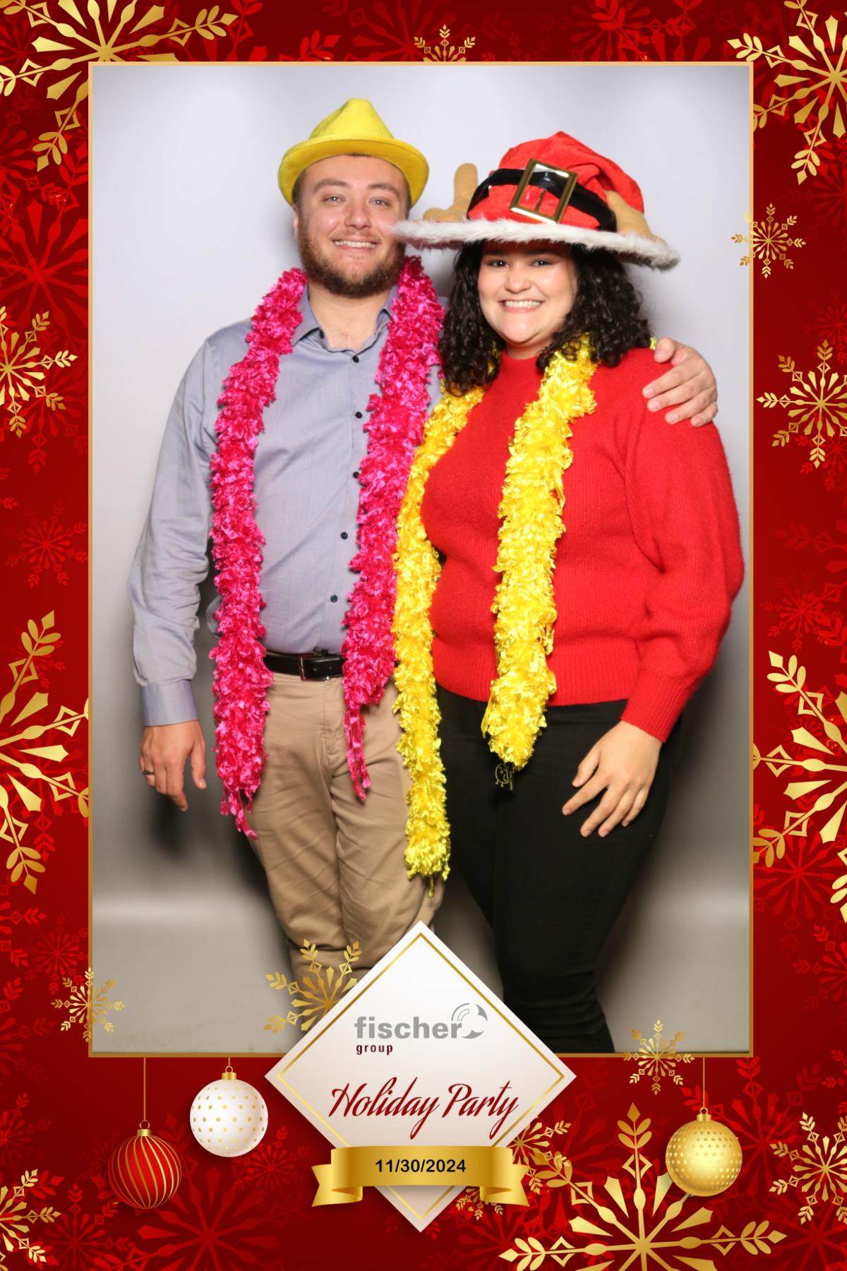 fischer Canada Holiday Party  | View more photos from the event at gallery.myselfiemirror.ca/u/romanmyselfiemirrorca/fischer-Canada-Holiday-Party