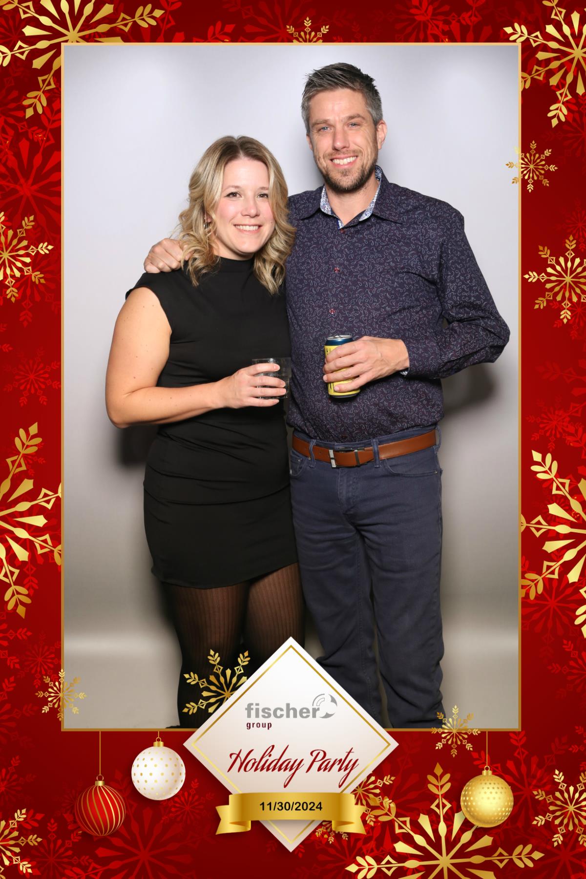 fischer Canada Holiday Party  | View more photos from the event at gallery.myselfiemirror.ca/u/romanmyselfiemirrorca/fischer-Canada-Holiday-Party