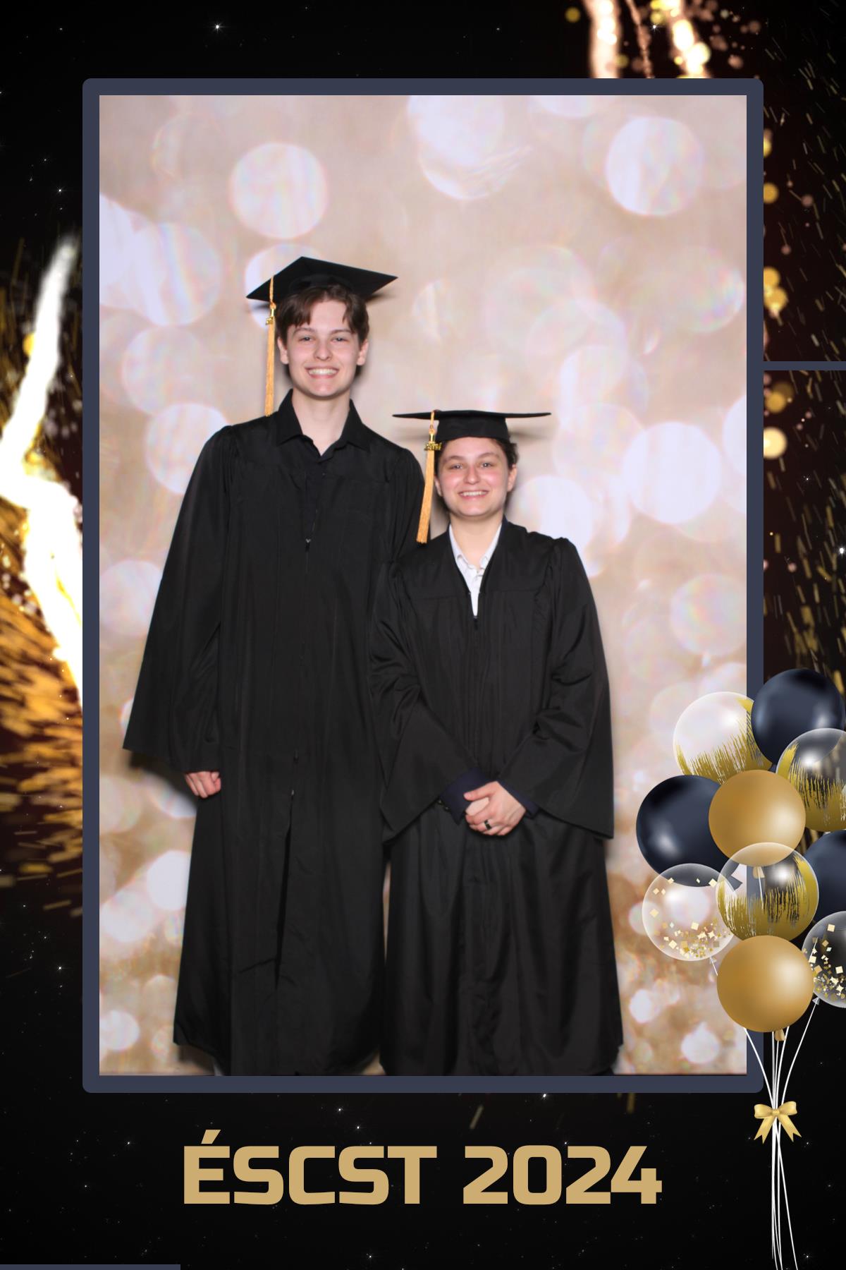 École Sainte-Trinité Graduation 2024 | View more photos from the event at gallery.myselfiemirror.ca/u/romanmyselfiemirrorca/École-Sainte-Trinité-Graduation-2024