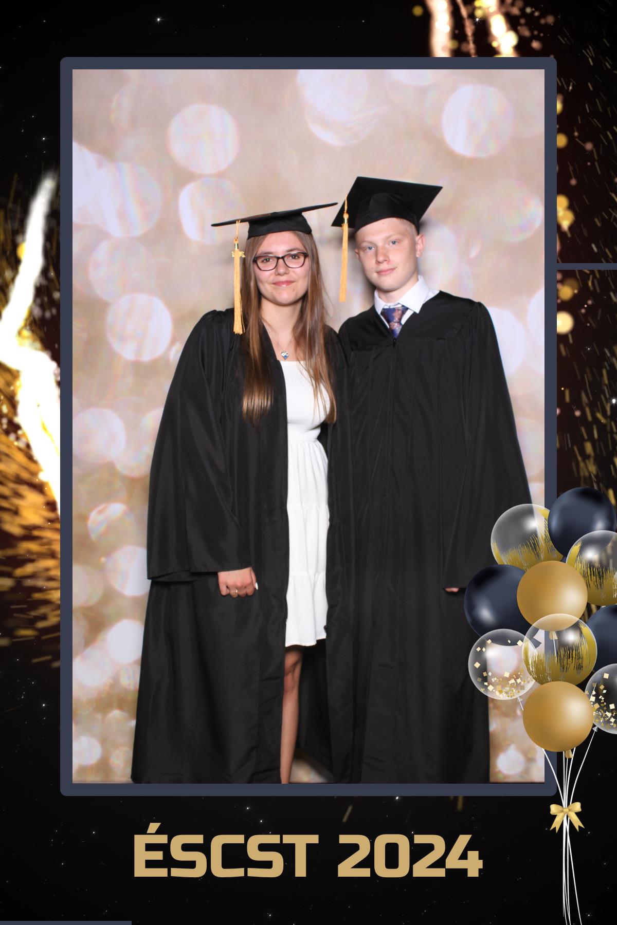 École Sainte-Trinité Graduation 2024 | View more photos from the event at gallery.myselfiemirror.ca/u/romanmyselfiemirrorca/École-Sainte-Trinité-Graduation-2024