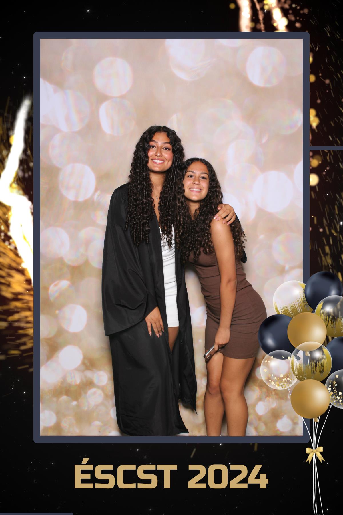 École Sainte-Trinité Graduation 2024 | View more photos from the event at gallery.myselfiemirror.ca/u/romanmyselfiemirrorca/École-Sainte-Trinité-Graduation-2024