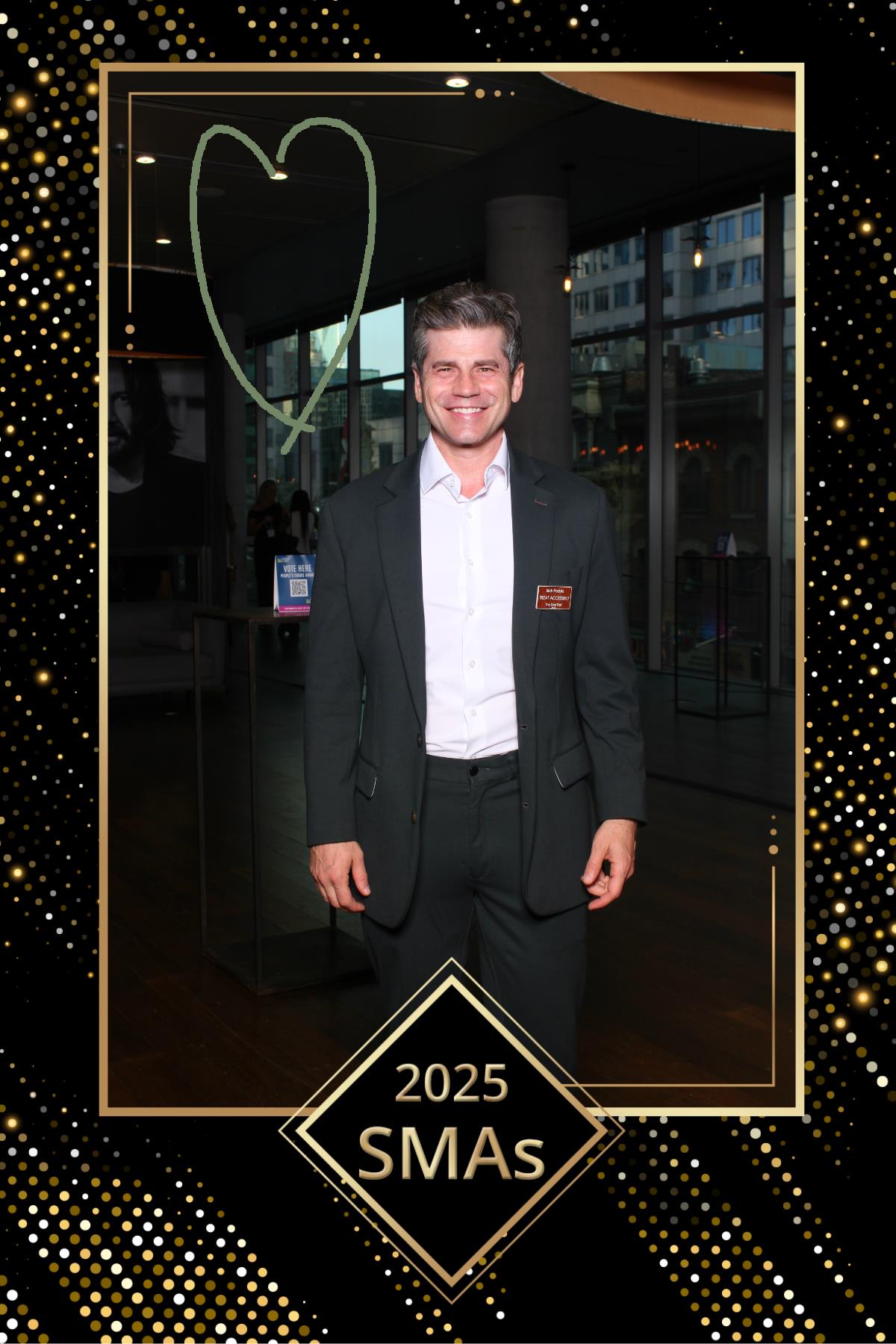 2025 SMAs | View more photos from the event at gallery.myselfiemirror.ca/u/romanmyselfiemirrorca/2025-SMAs