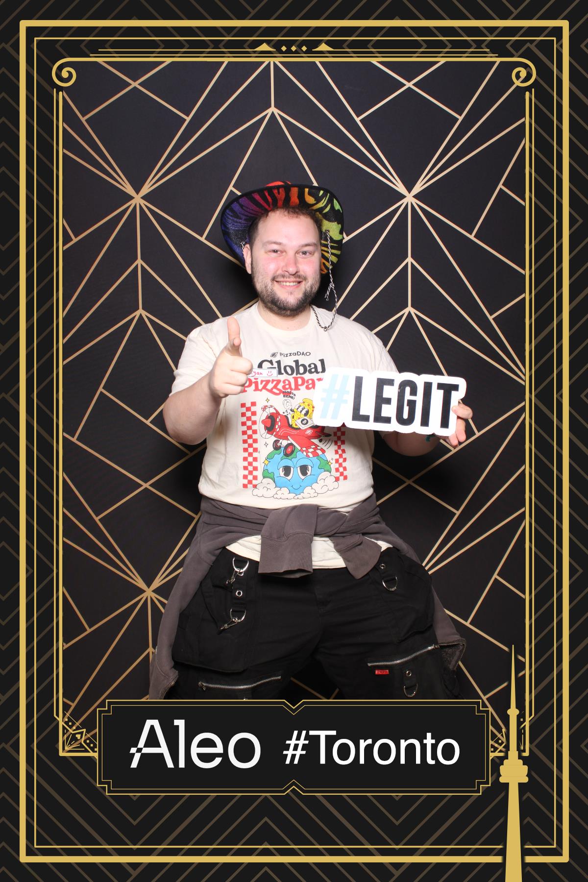 Aleo #Toronto | View more photos from the event at gallery.myselfiemirror.ca/u/romanmyselfiemirrorca/Aleo-Toronto