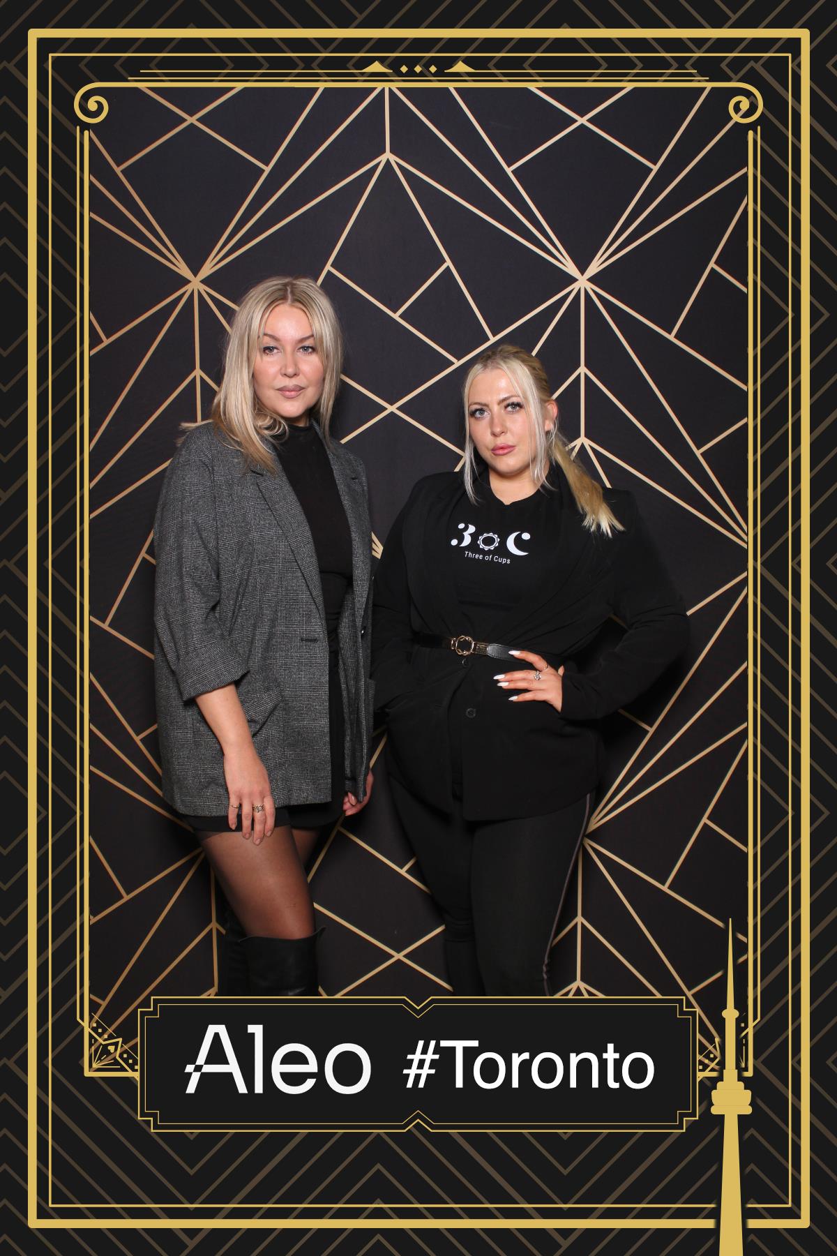 Aleo #Toronto | View more photos from the event at gallery.myselfiemirror.ca/u/romanmyselfiemirrorca/Aleo-Toronto