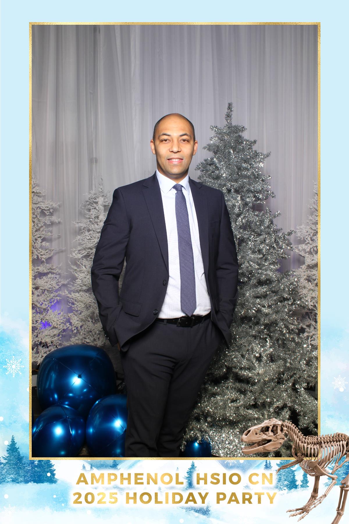 Amphenol-HSIO Holiday Party | View more photos from the event at gallery.myselfiemirror.ca/u/romanmyselfiemirrorca/Amphenol-HSIO-Holiday-Party