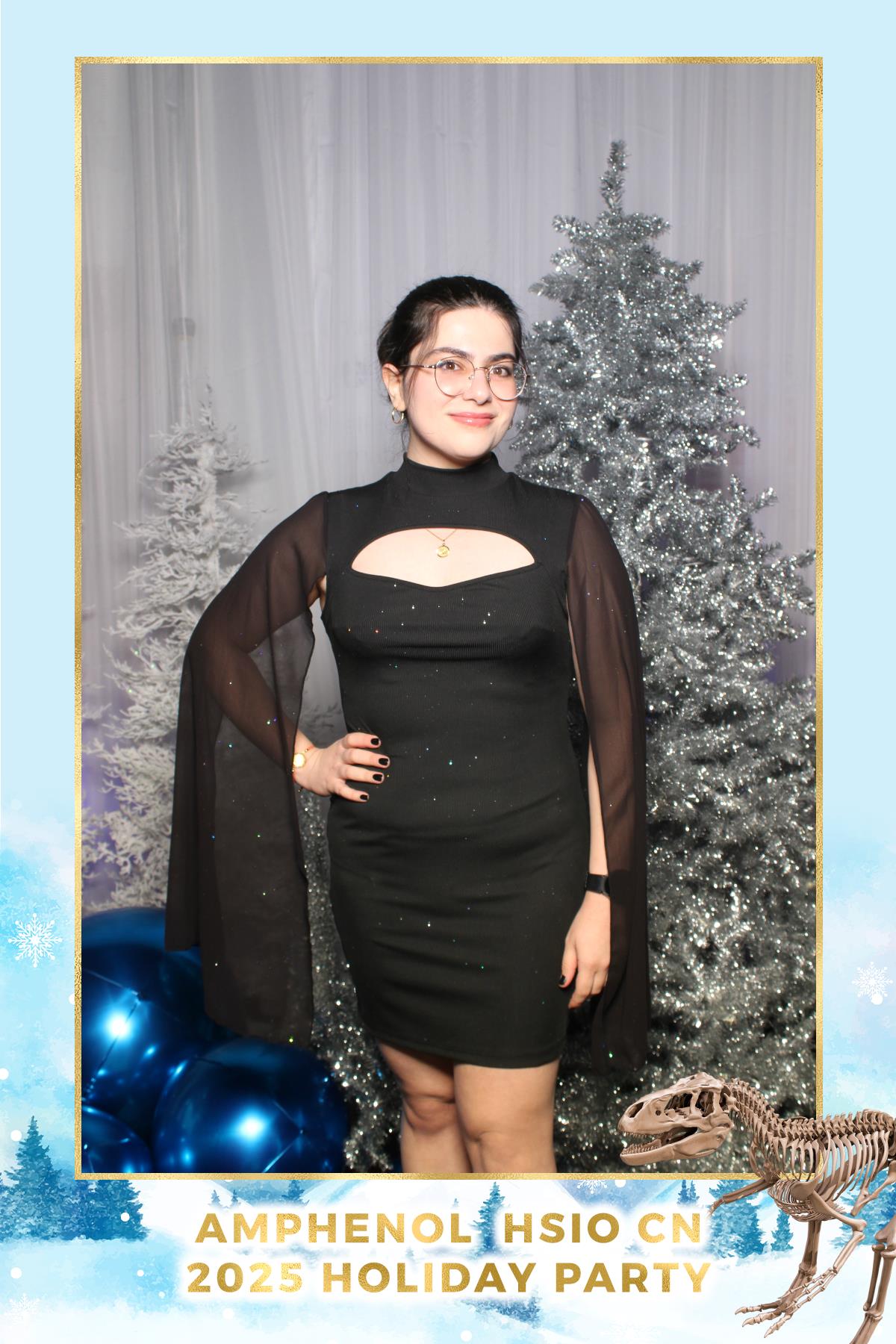 Amphenol-HSIO Holiday Party | View more photos from the event at gallery.myselfiemirror.ca/u/romanmyselfiemirrorca/Amphenol-HSIO-Holiday-Party